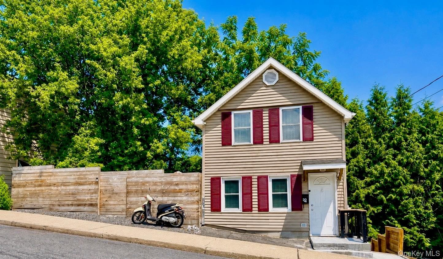 30 Sycamore Street, Kingston