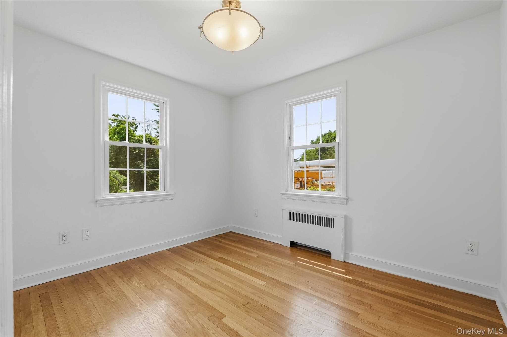20 S Washington Avenue thumbnail 11