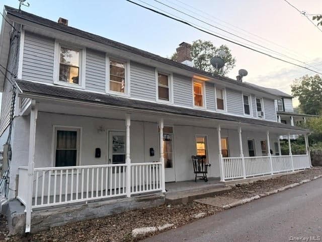 18 Wyandotte Avenue, Highland Falls