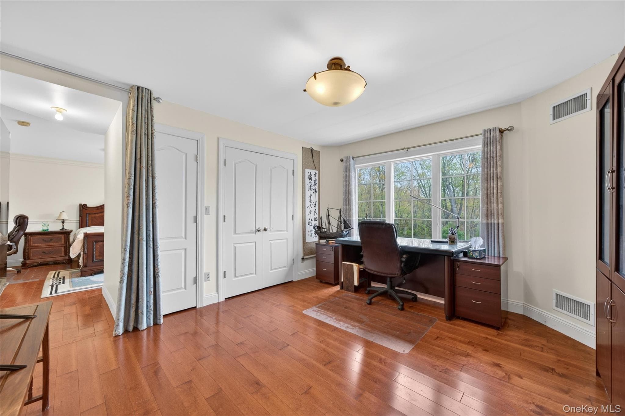 23 Greenwich Avenue thumbnail 28