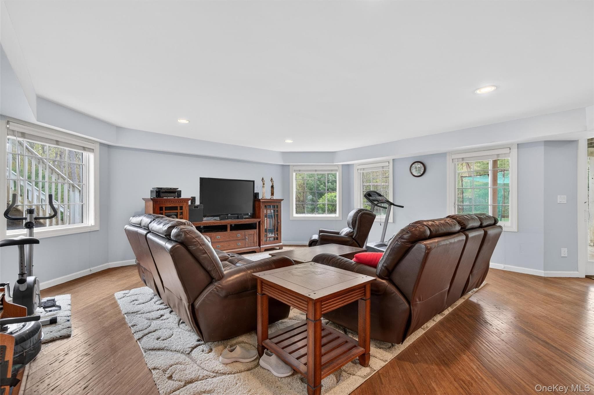 23 Greenwich Avenue thumbnail 35