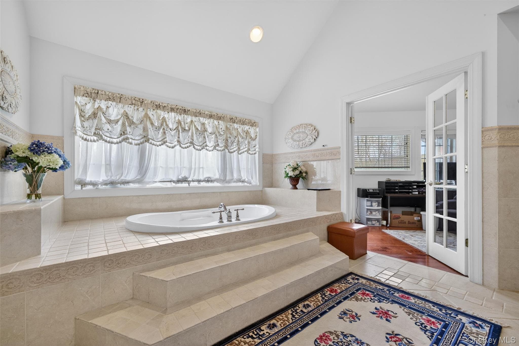 23 Greenwich Avenue thumbnail 26