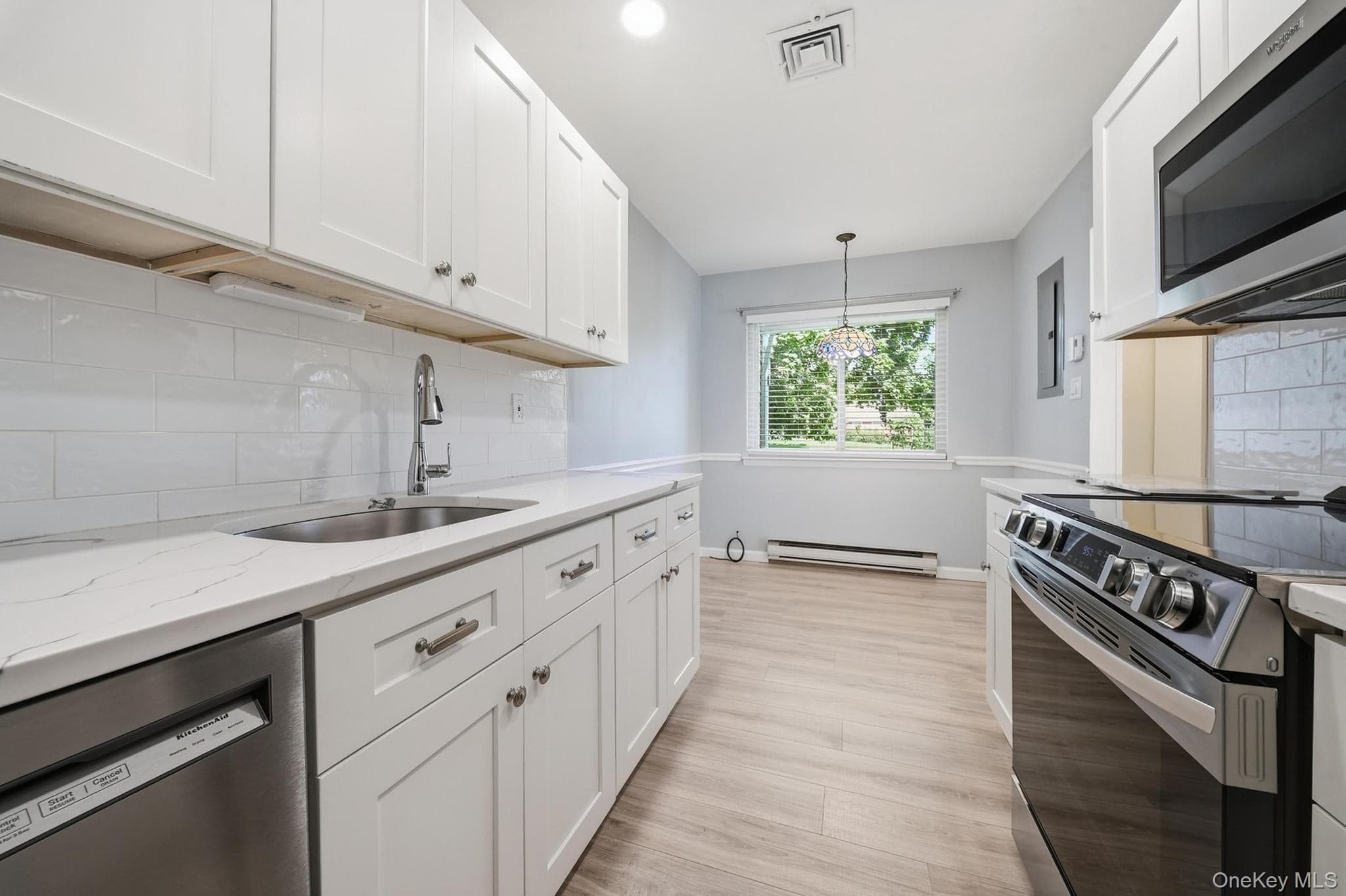 1101 Cabot Court thumbnail 8