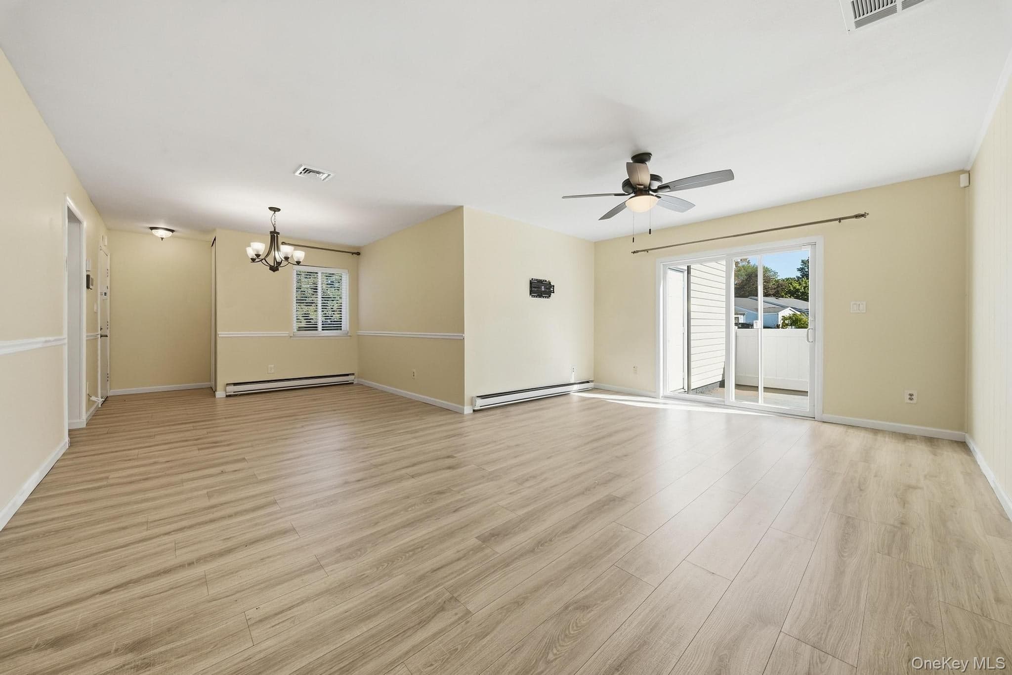 1101 Cabot Court thumbnail 10