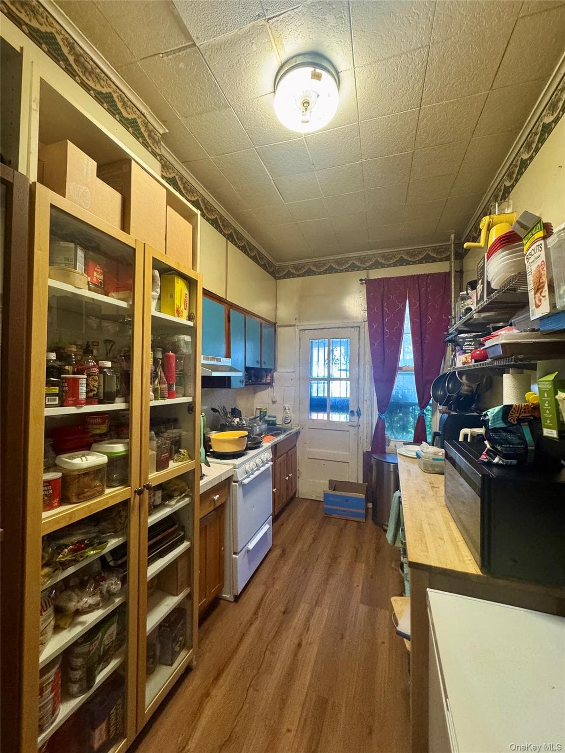 182 Lincoln Avenue thumbnail 3