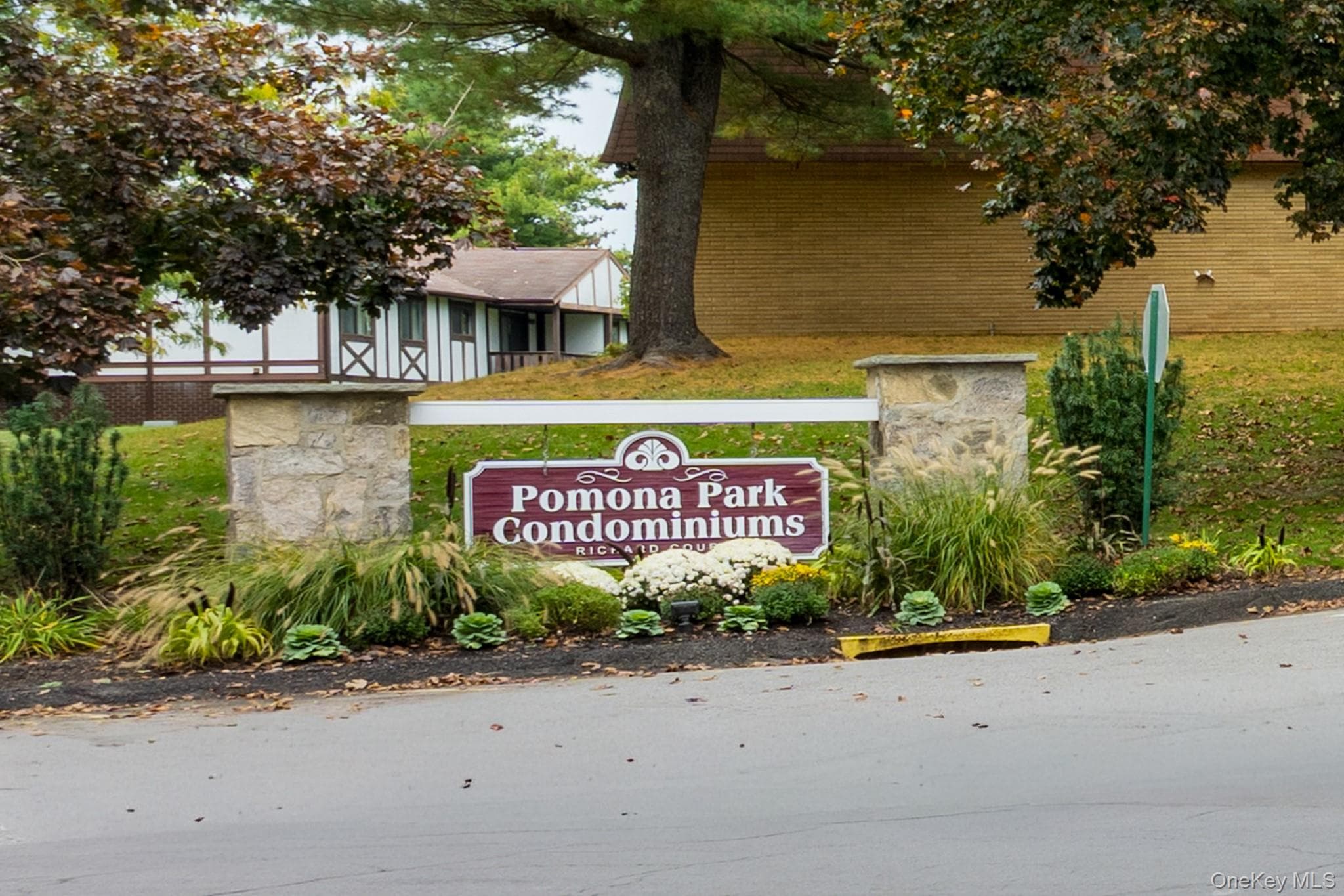 273 Richard Court thumbnail 21