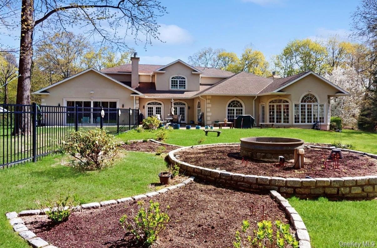 406 Duck Pond Rd thumbnail 28