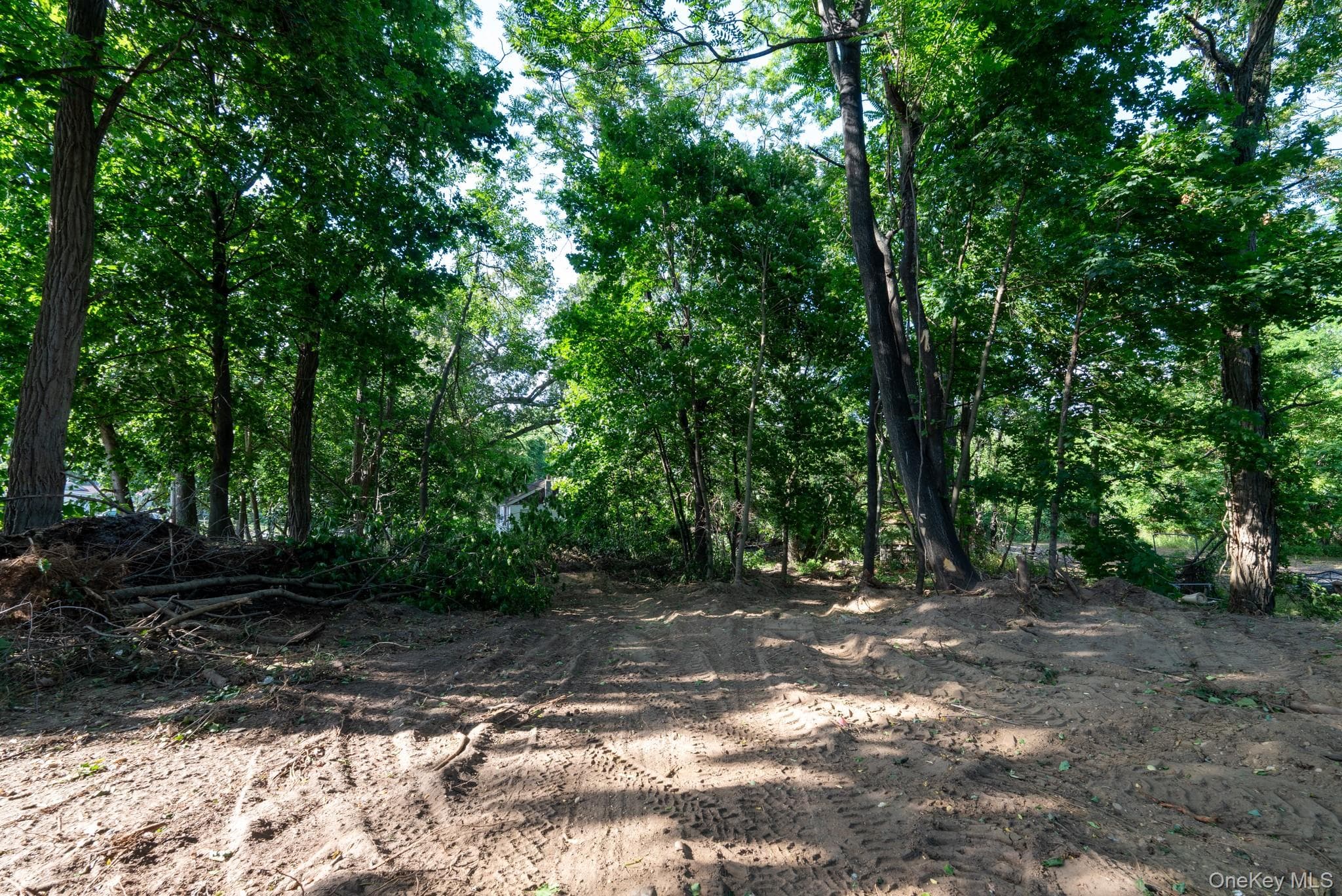 357 Smithtown Boulevard thumbnail 12