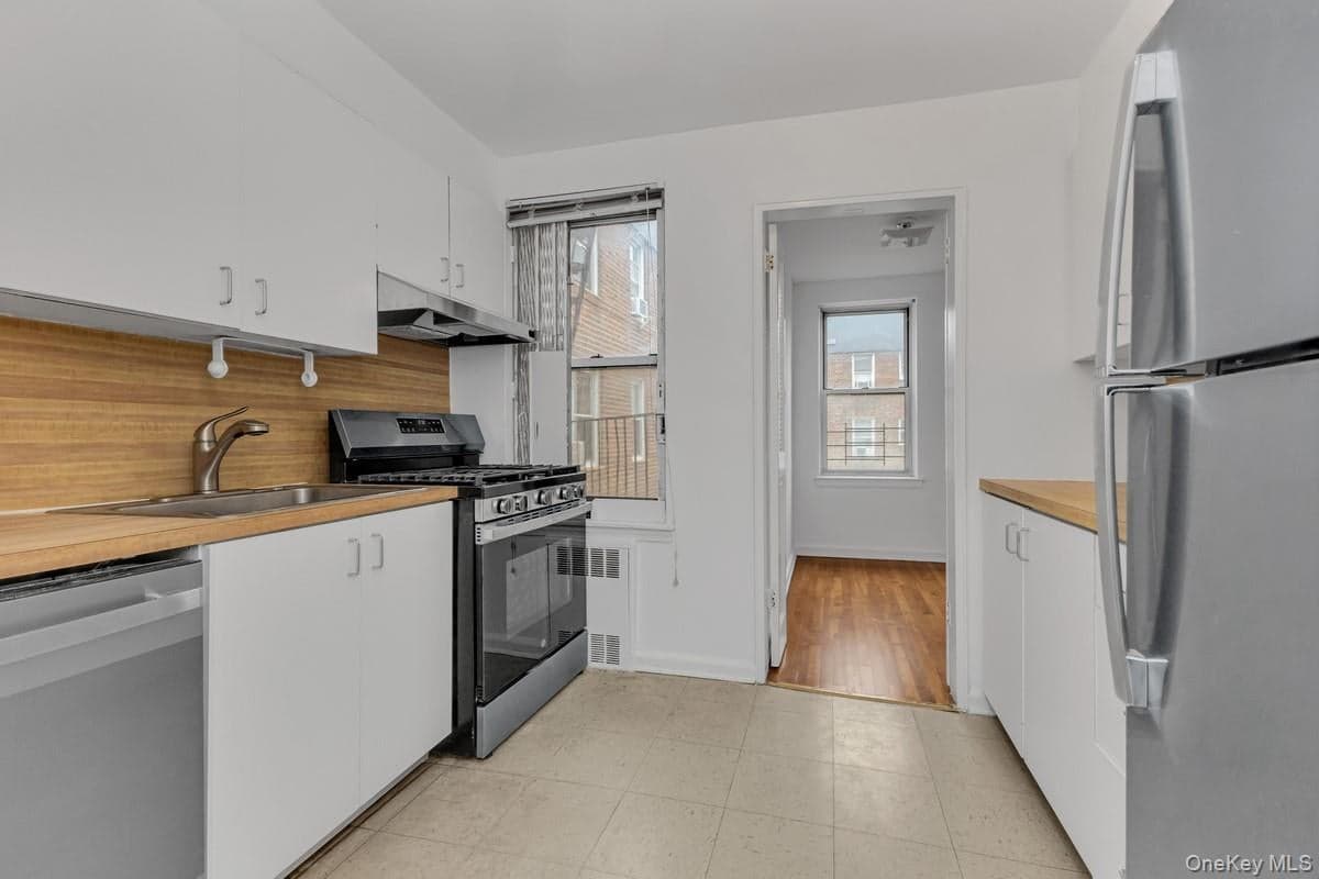 67-07 Yellowstone Boulevard Unit: 5F, Forest Hills