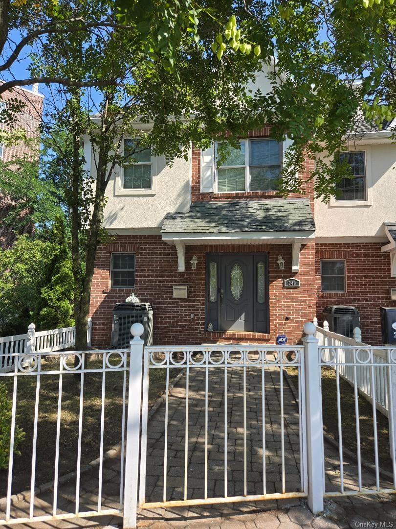 240-250 Pelham Road thumbnail 42