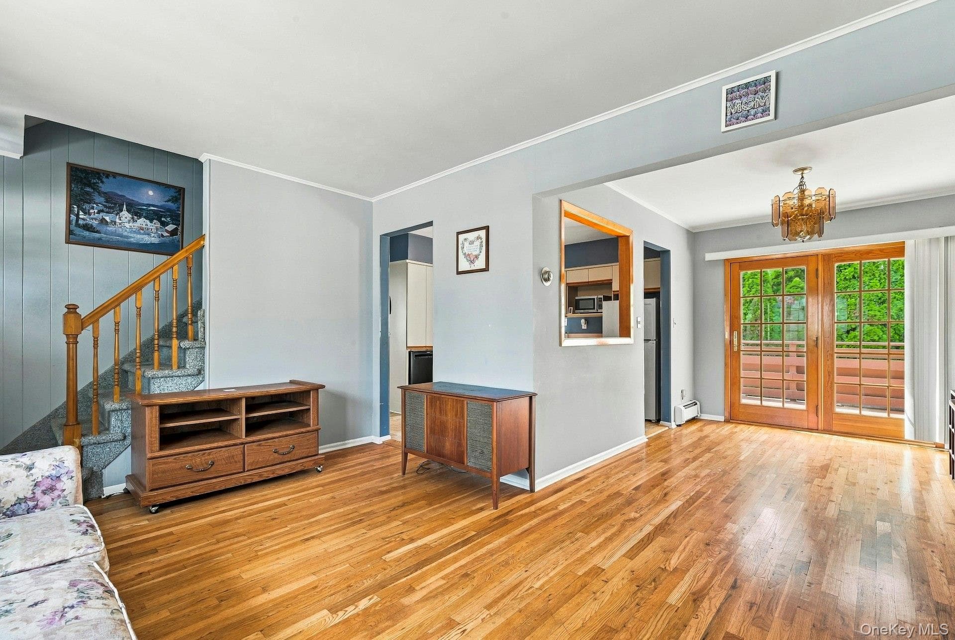 375 Catskill Avenue thumbnail 16