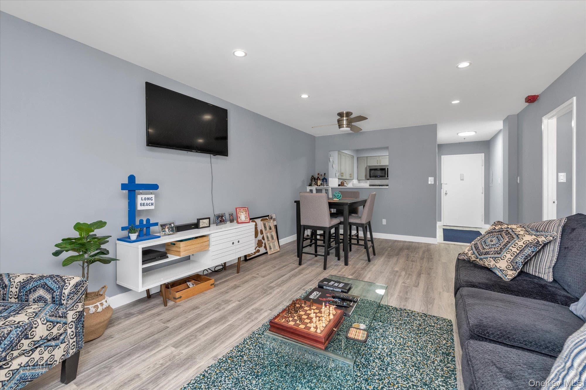 360 Shore Road Unit: 2C thumbnail 8