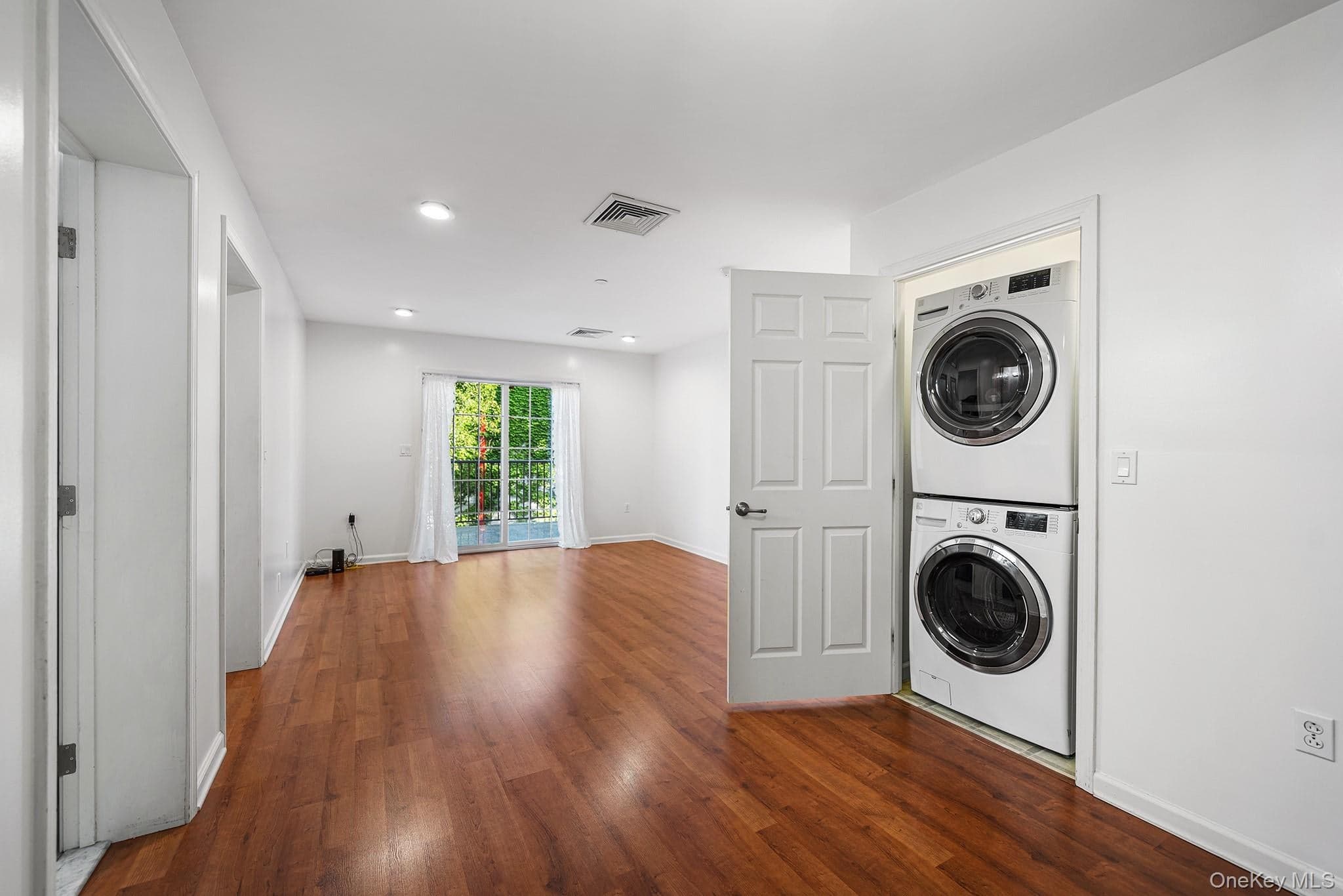 5 Minerva Place Unit: 2C thumbnail 20