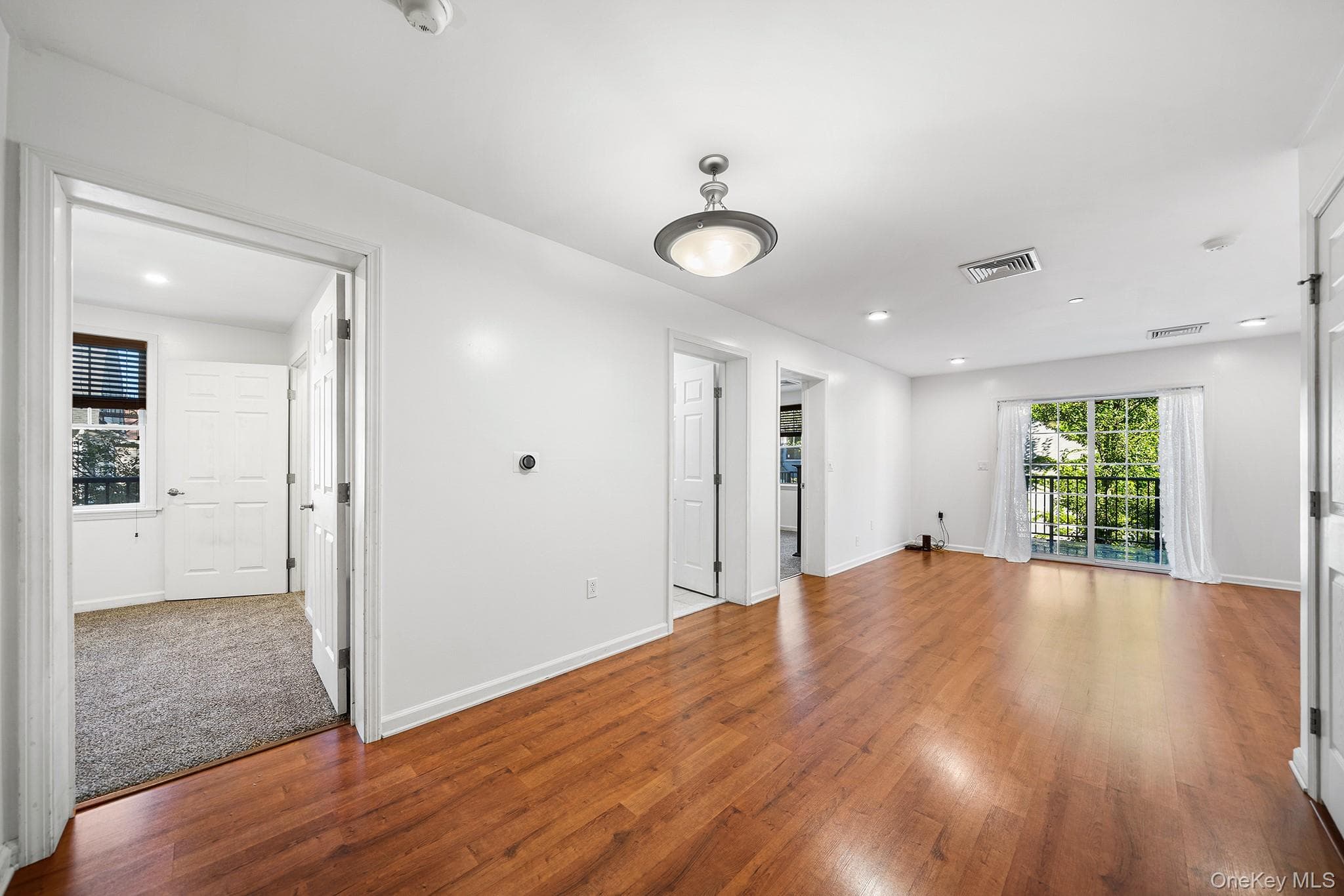 5 Minerva Place Unit: 2C thumbnail 3