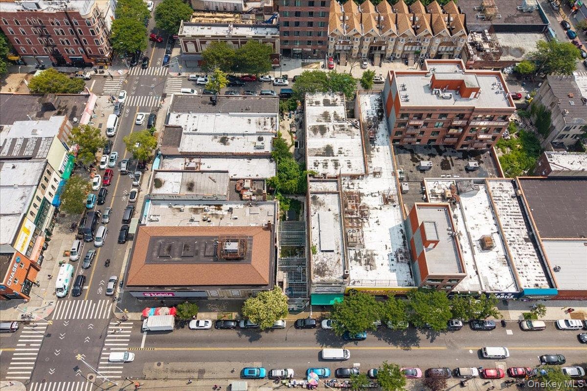 435 Rockaway Avenue thumbnail 6
