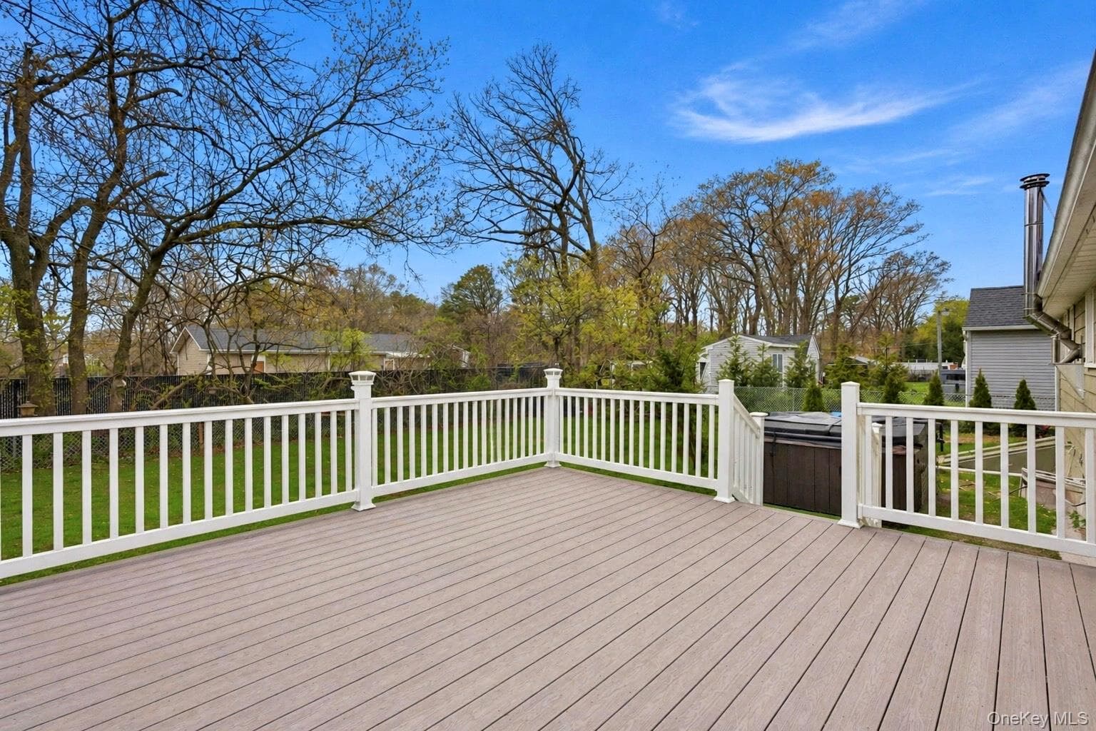 162 Parkwood Drive thumbnail 23