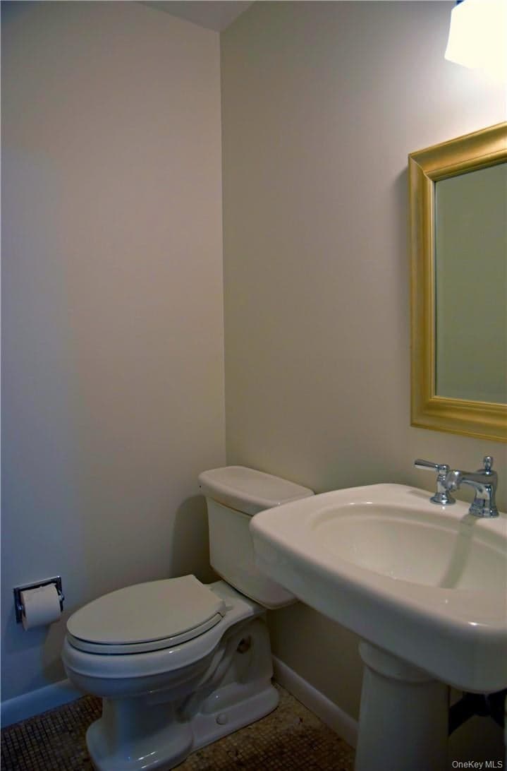 13 Carrollwood Drive thumbnail 9