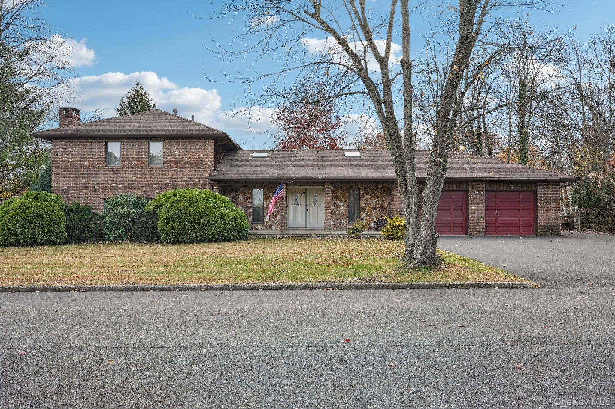 24 Brenda Lane, Bardonia