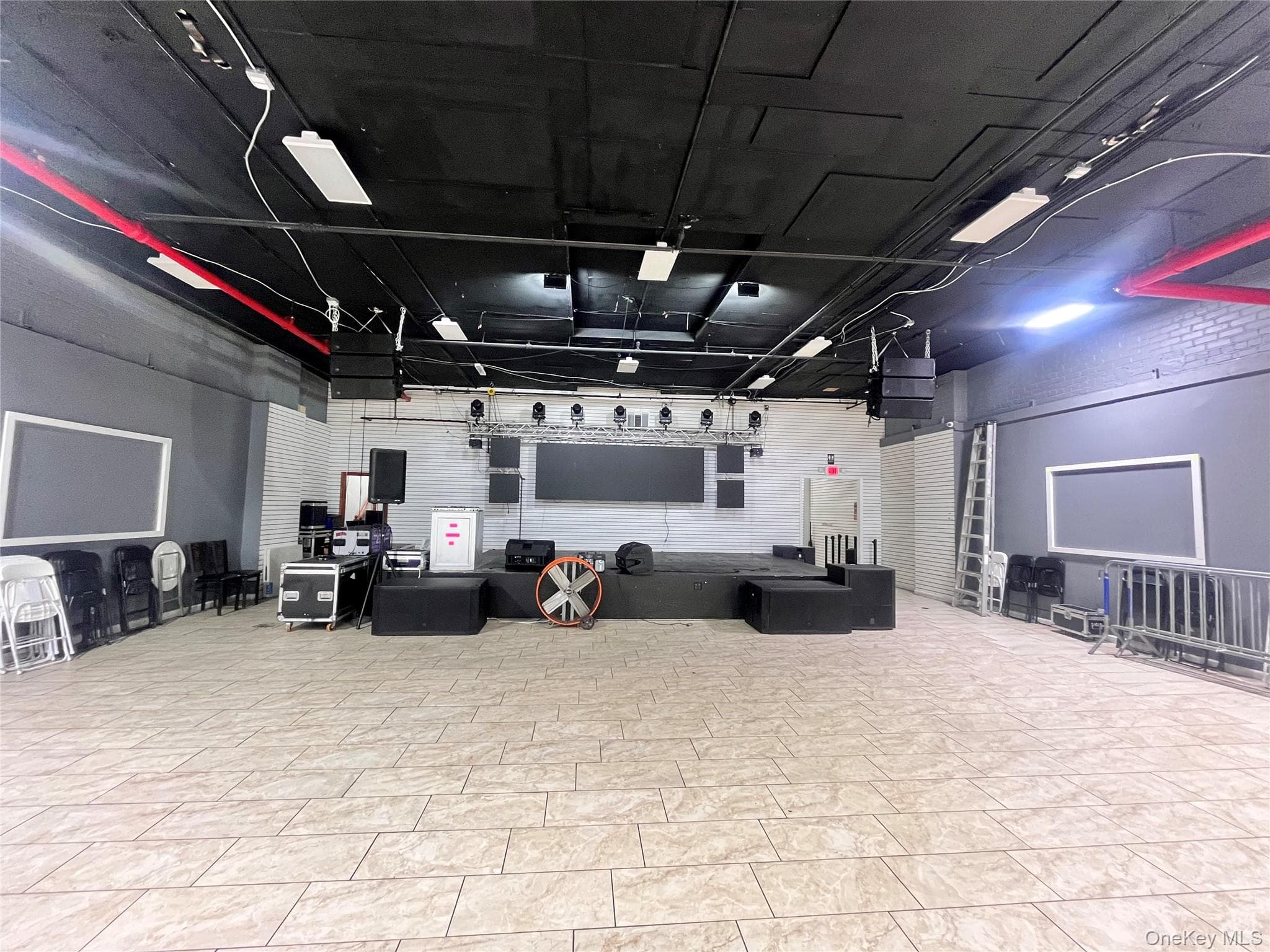 6301 Fresh Pond Road Rd thumbnail 6