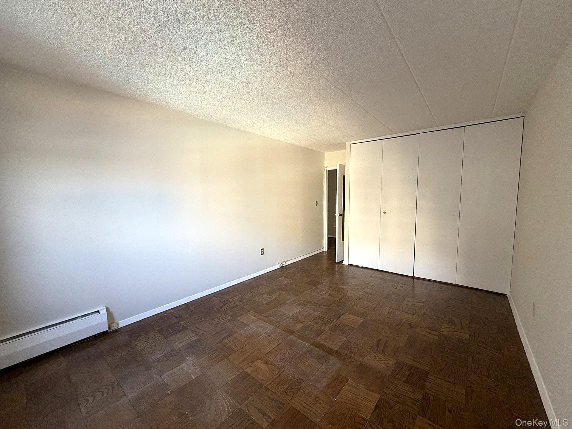 1085 Warburton Avenue Unit: 307 thumbnail 15