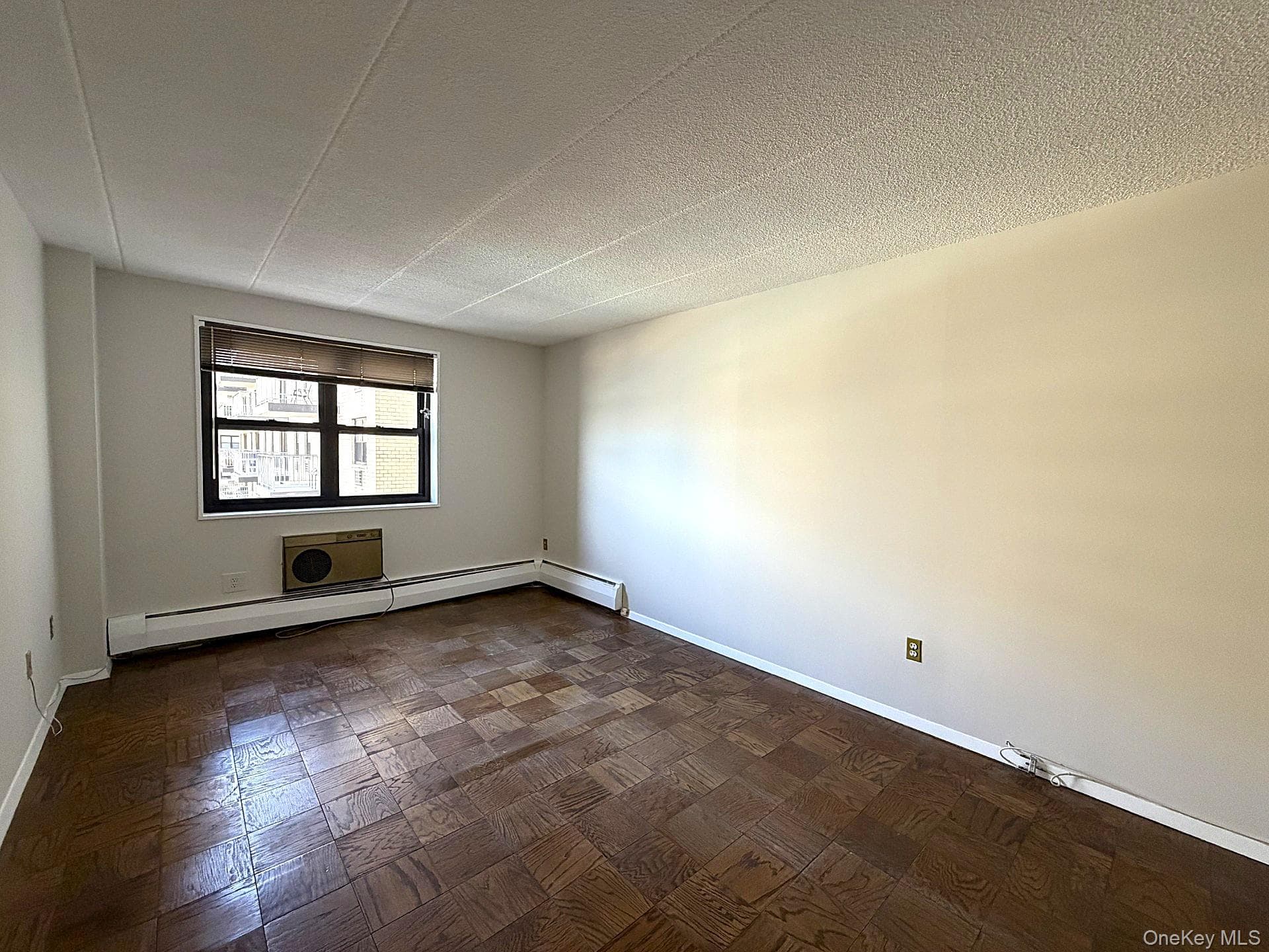 1085 Warburton Avenue Unit: 307 thumbnail 18