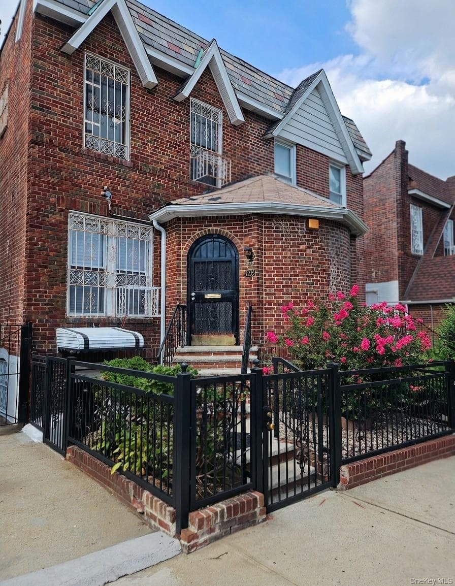 30-32 84th Street, East Elmhurst