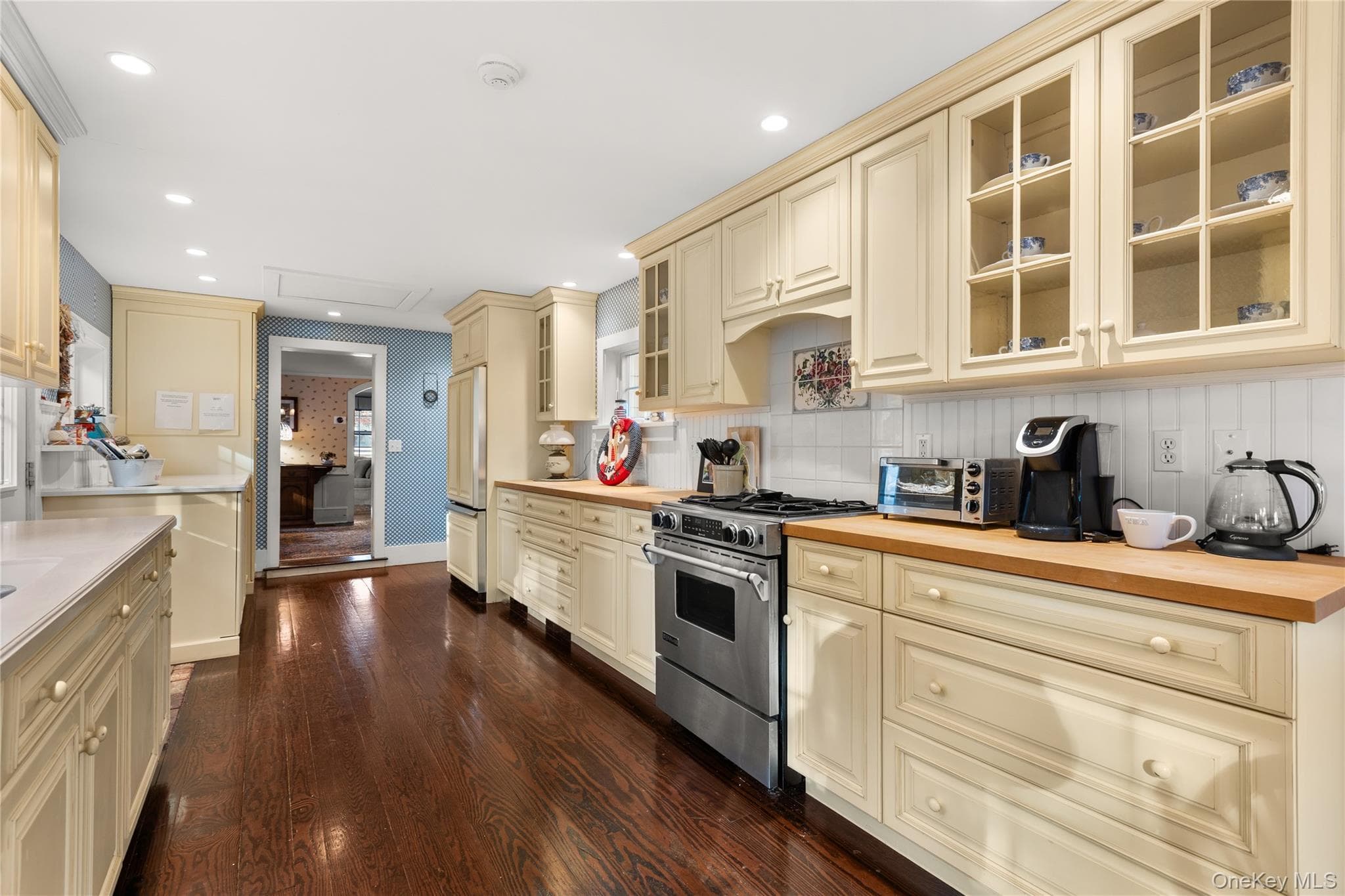 3500 Pine Neck Road thumbnail 7