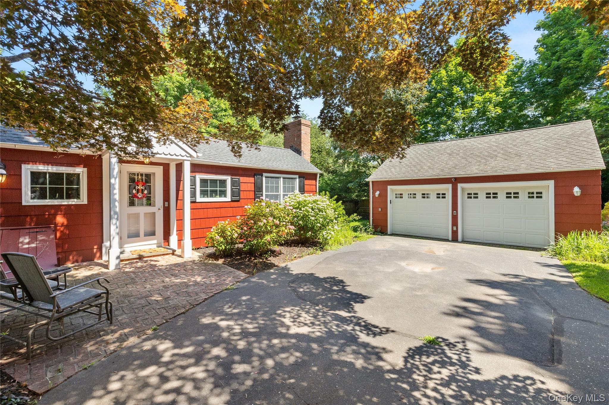 3500 Pine Neck Road thumbnail 2