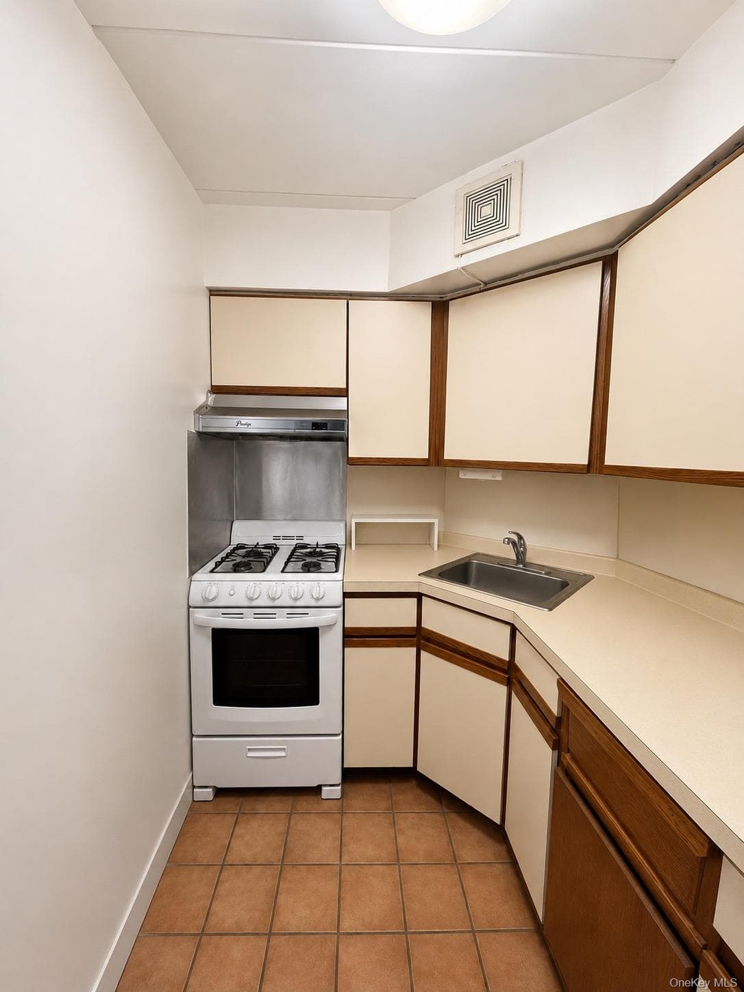139-35 35th Avenue Unit: 1A thumbnail 9