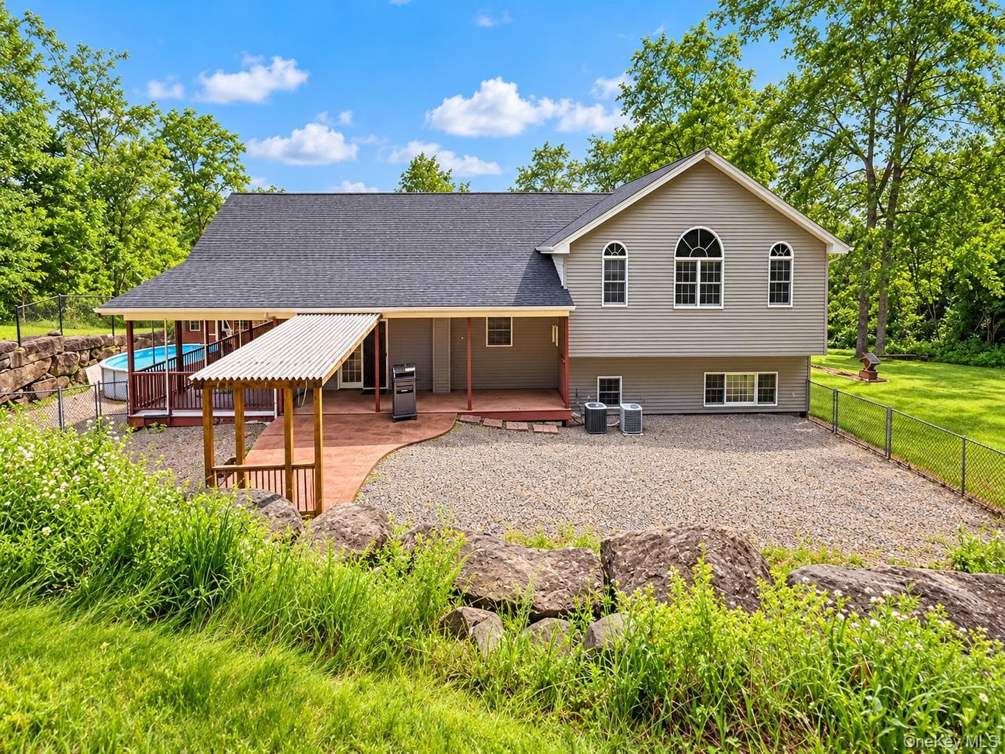 478 High Rock Road thumbnail 3