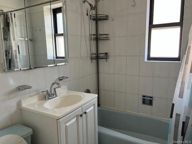 2 Marine Avenue Unit: 2B thumbnail 12