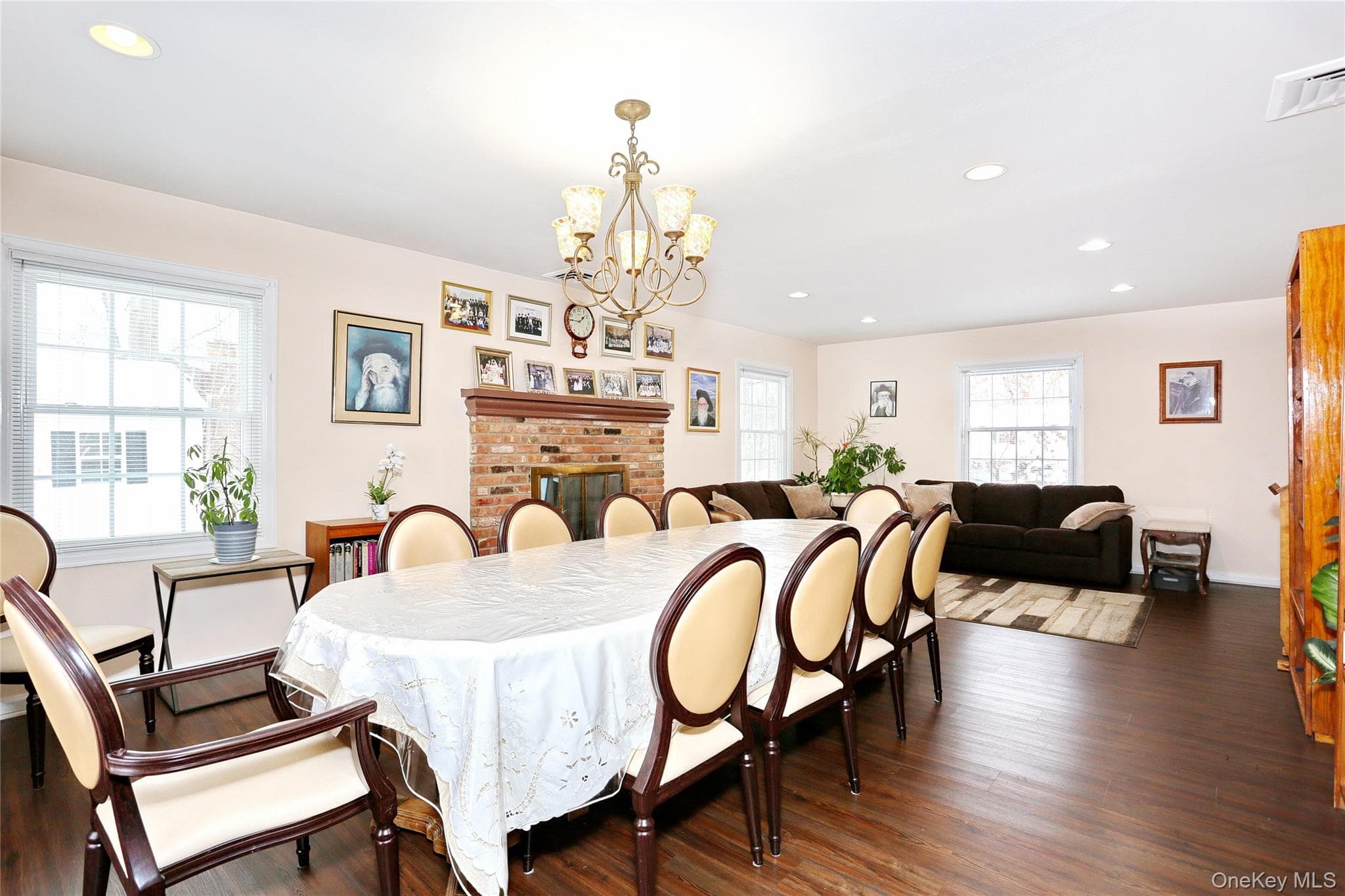 277 Saddle River Road thumbnail 8