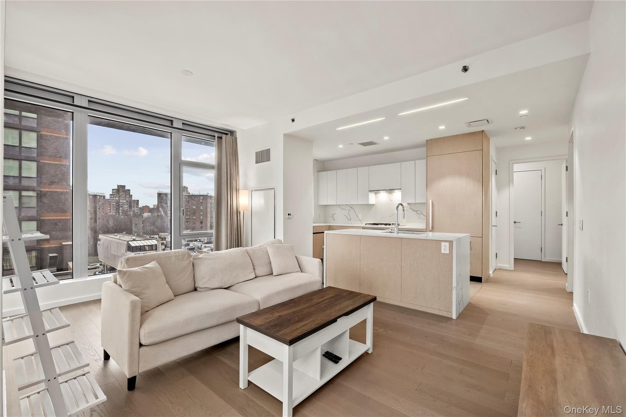 13327 39th Avenue Unit: 3H, Flushing