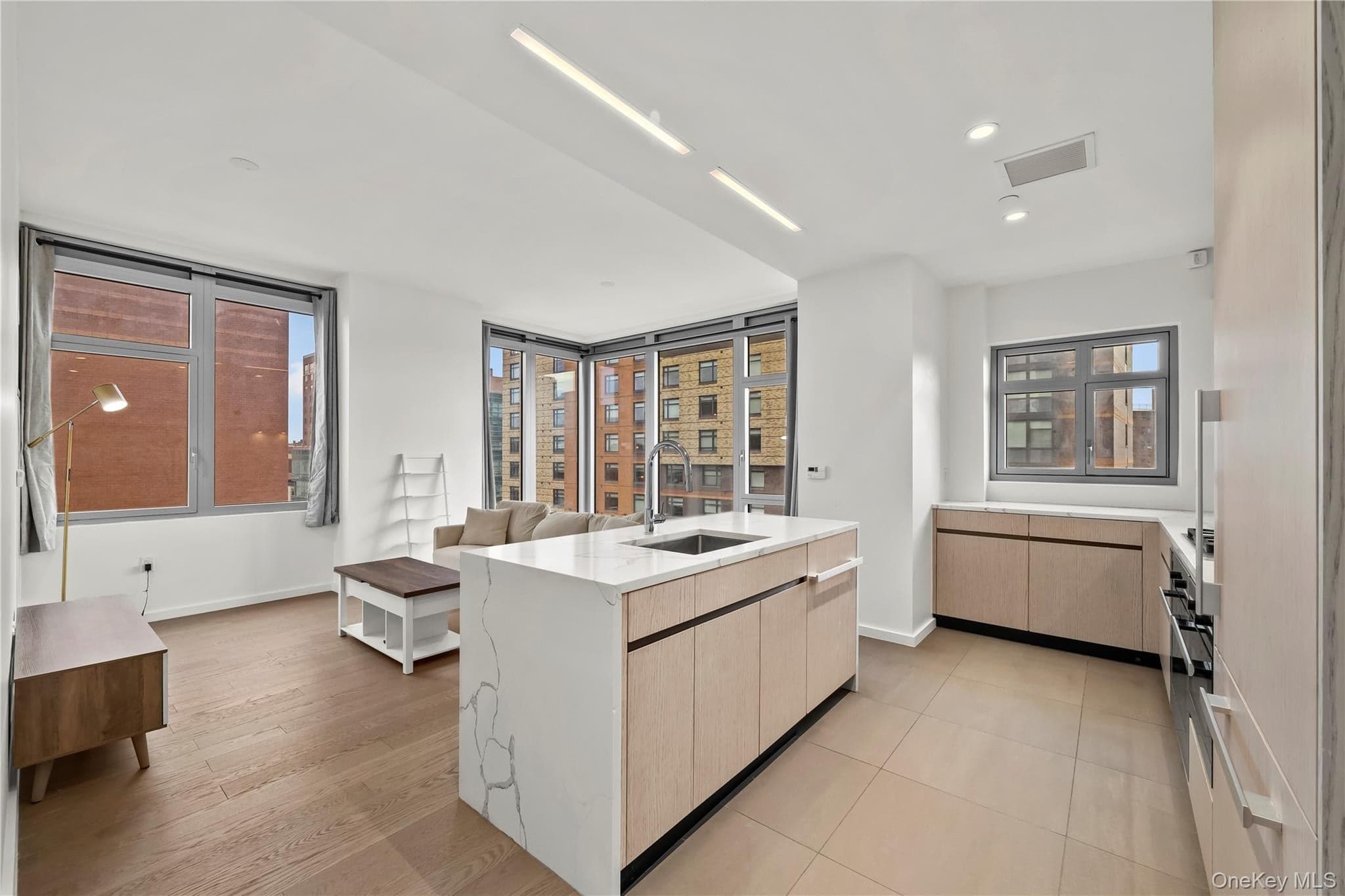 13327 39th Avenue Unit: 3H thumbnail 4