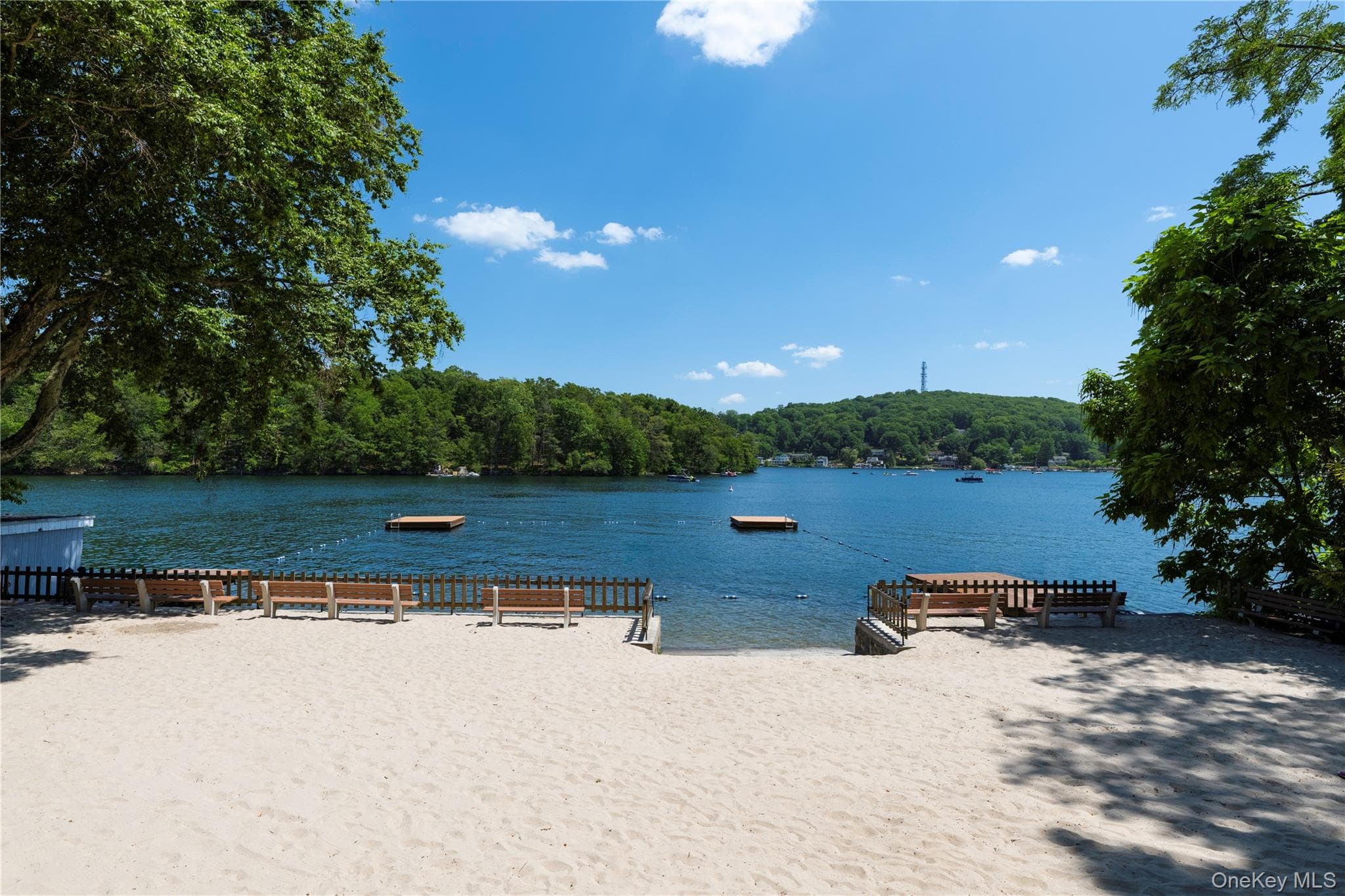 71 W Lake Boulevard thumbnail 2