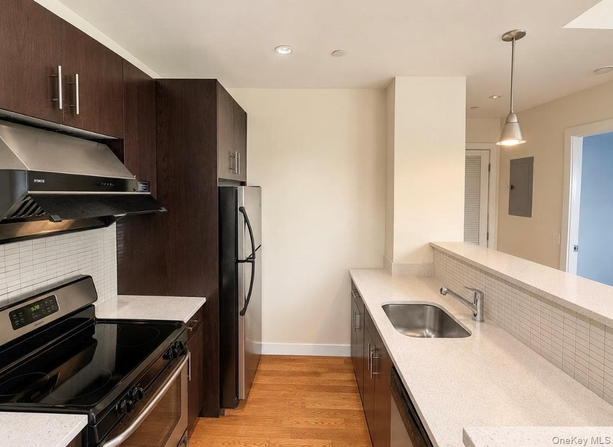 140-21 32nd Avenue Unit: 5CN thumbnail 6