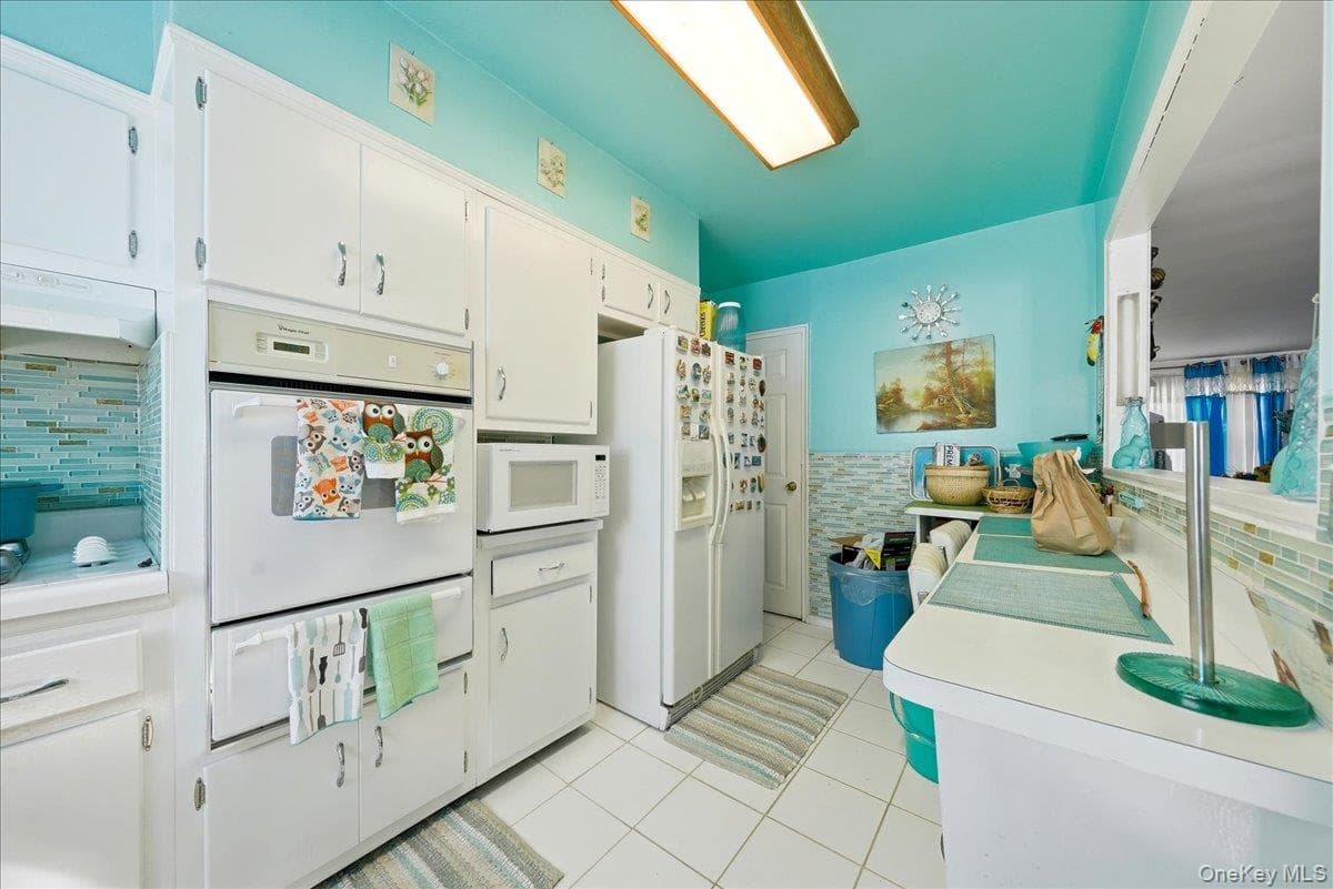 4027 Grace Avenue thumbnail 5