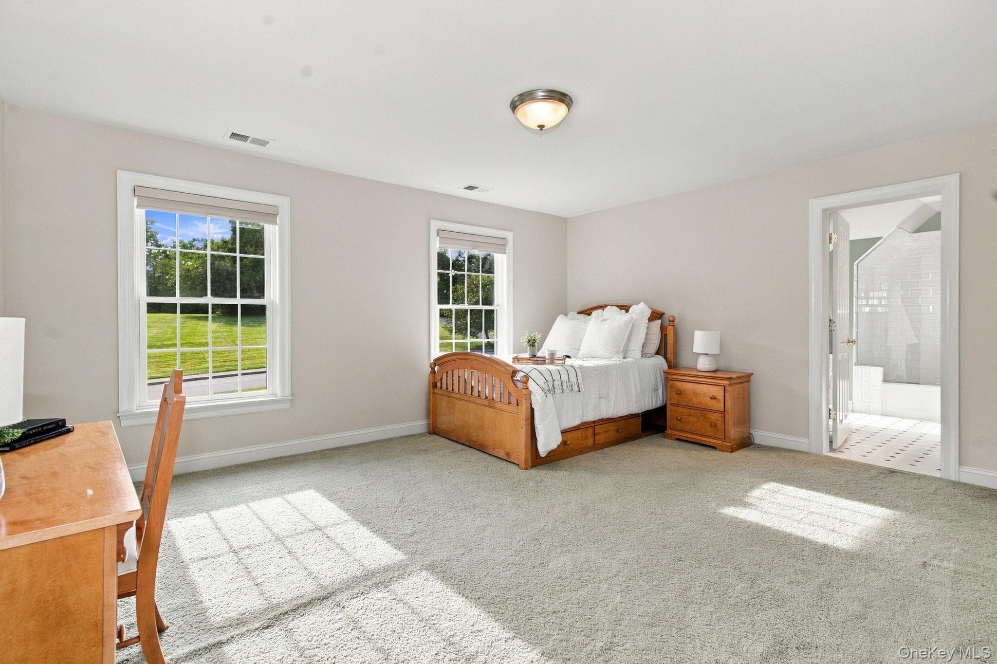 136 Dorchester Drive thumbnail 19