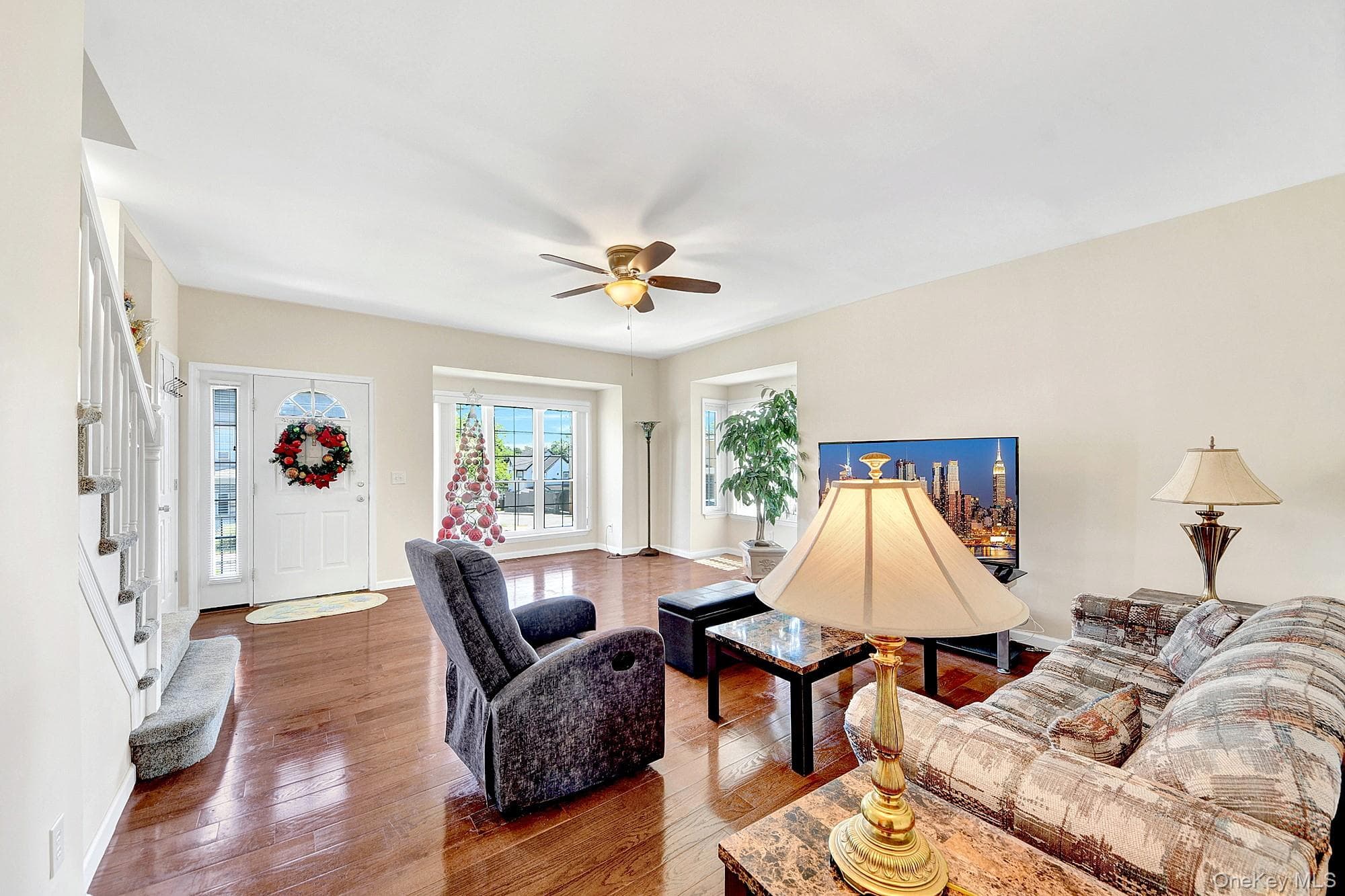 361 Verplanck Avenue thumbnail 6