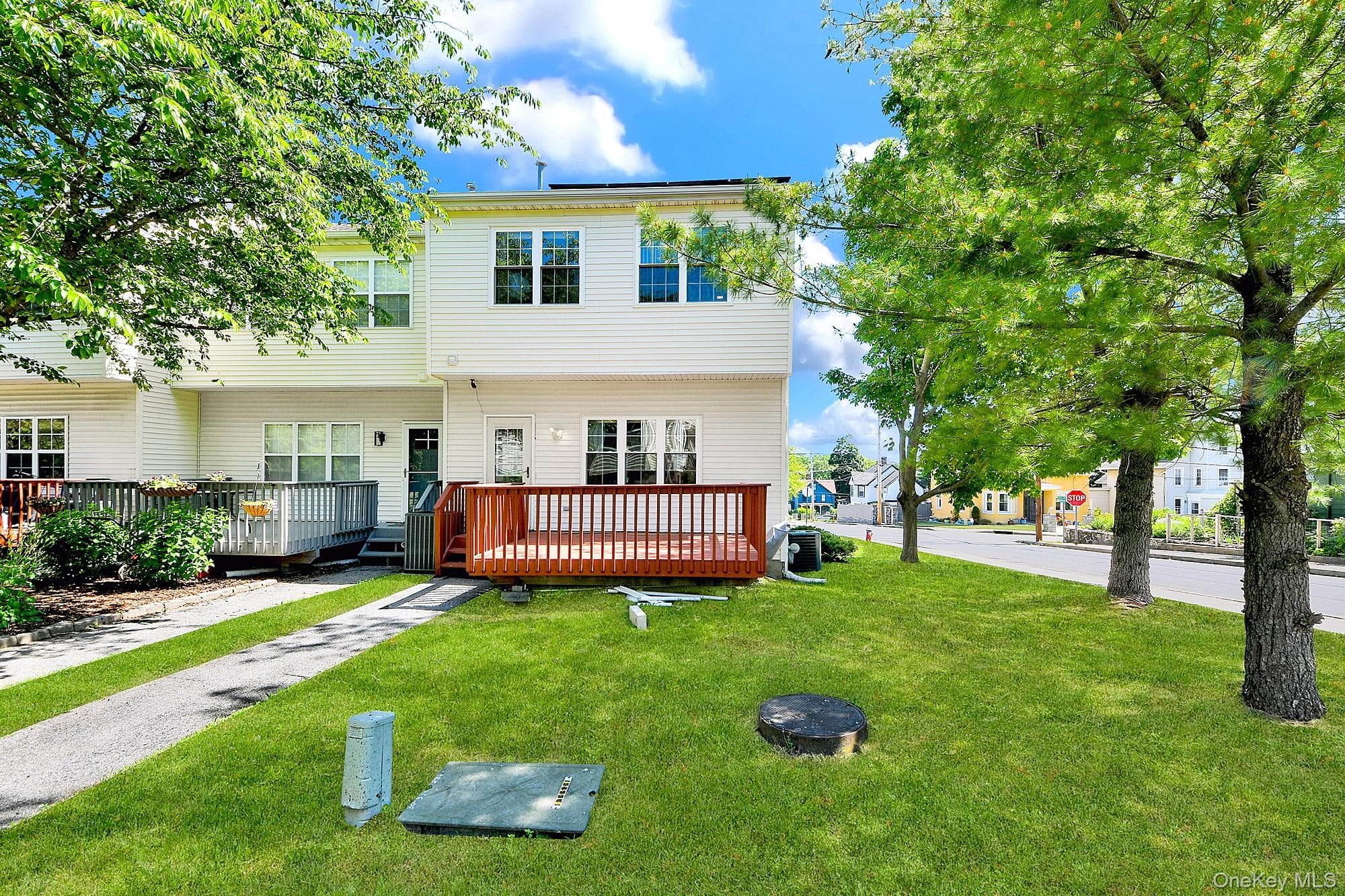 361 Verplanck Avenue thumbnail 13