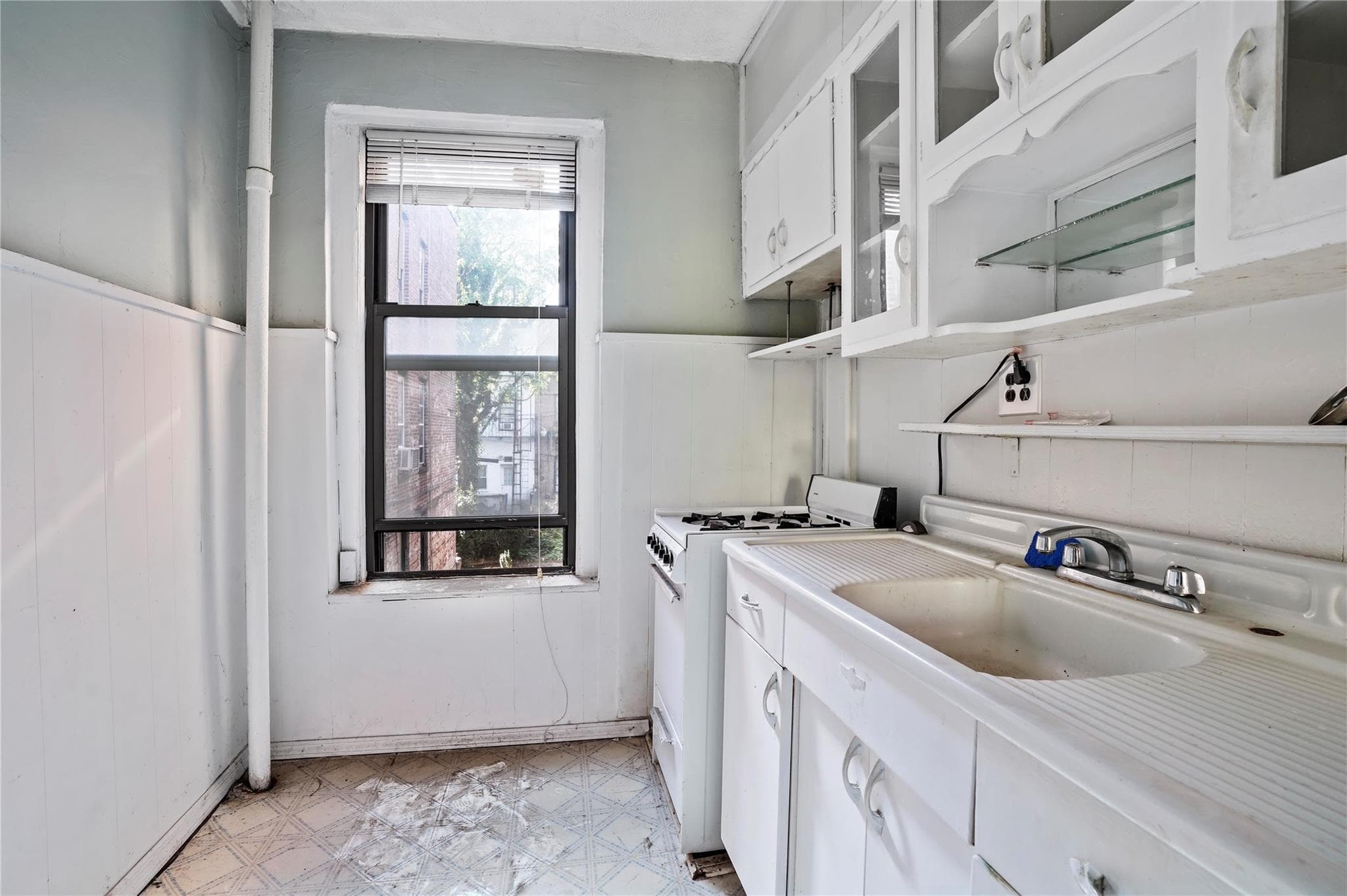 234-238 Powers Street thumbnail 19