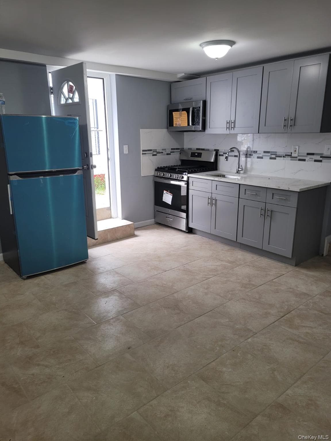 448 Beach 64th Street thumbnail 10