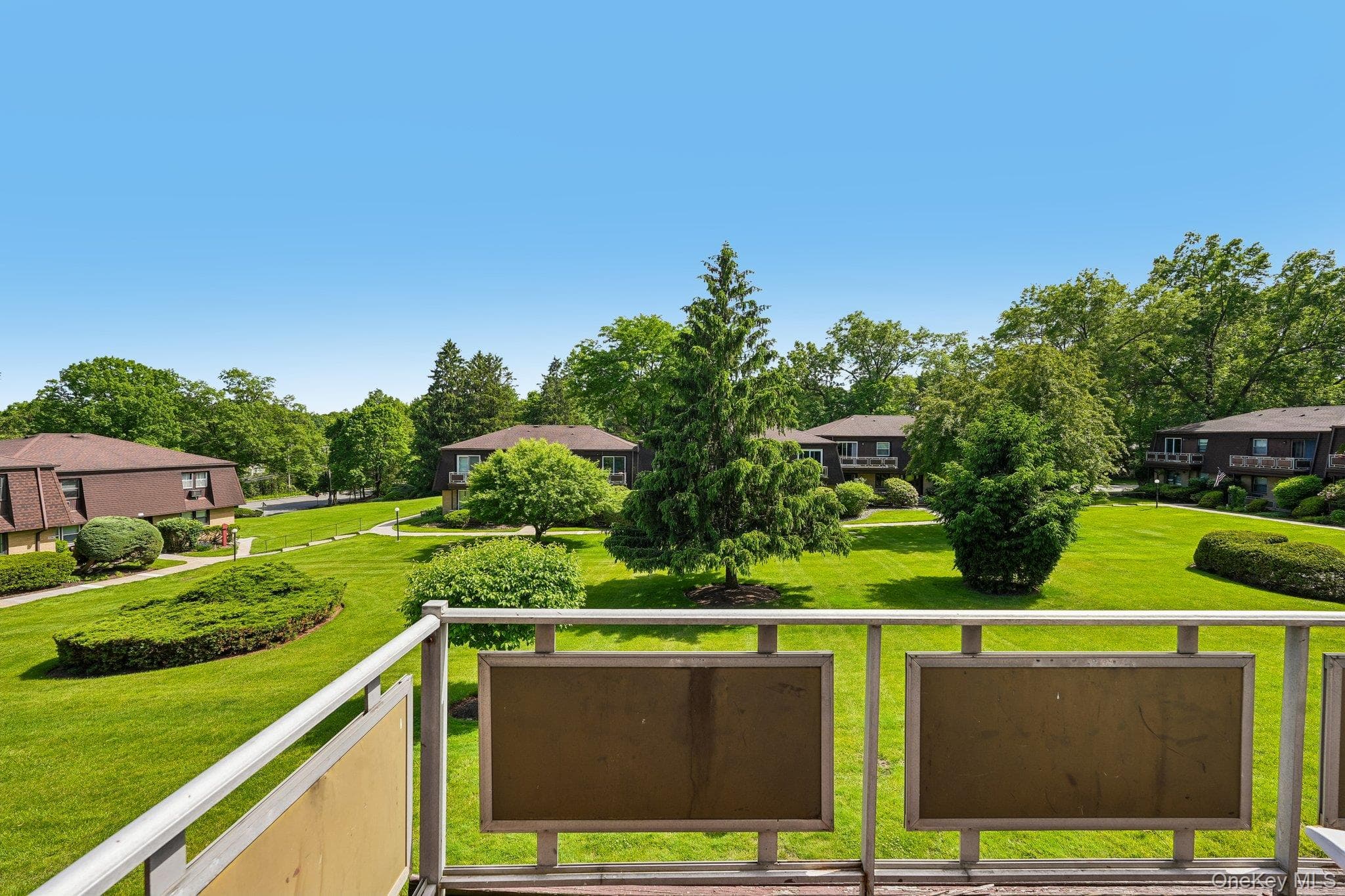 2 Germonds Village Unit: 12 thumbnail 28