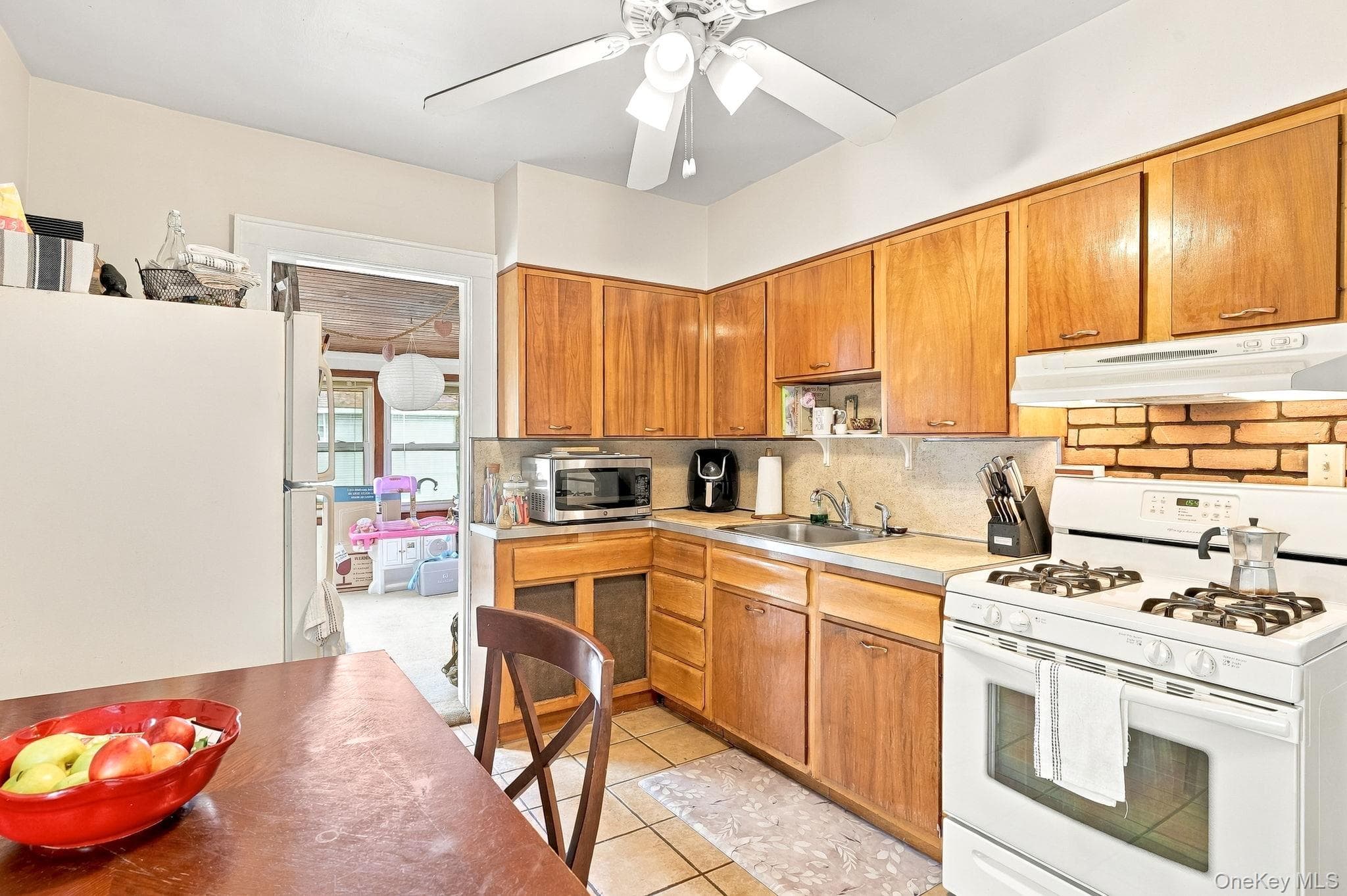 621 Kimball Avenue thumbnail 6