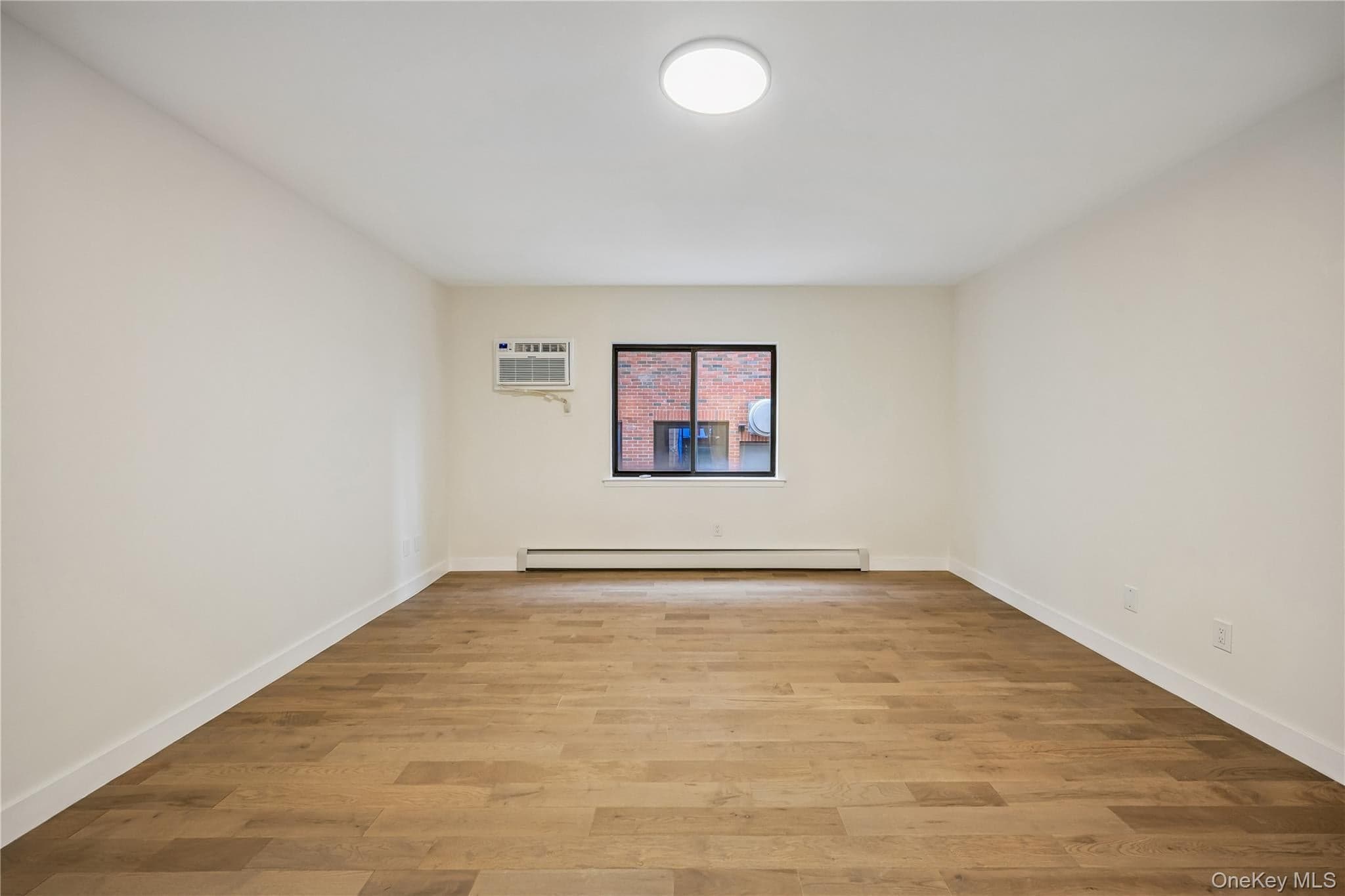 14726 Roosevelt Avenue Unit: 1C thumbnail 14