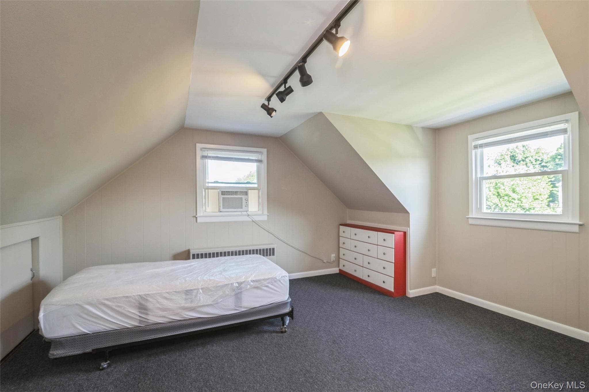 216 N Hawthorne Street thumbnail 19
