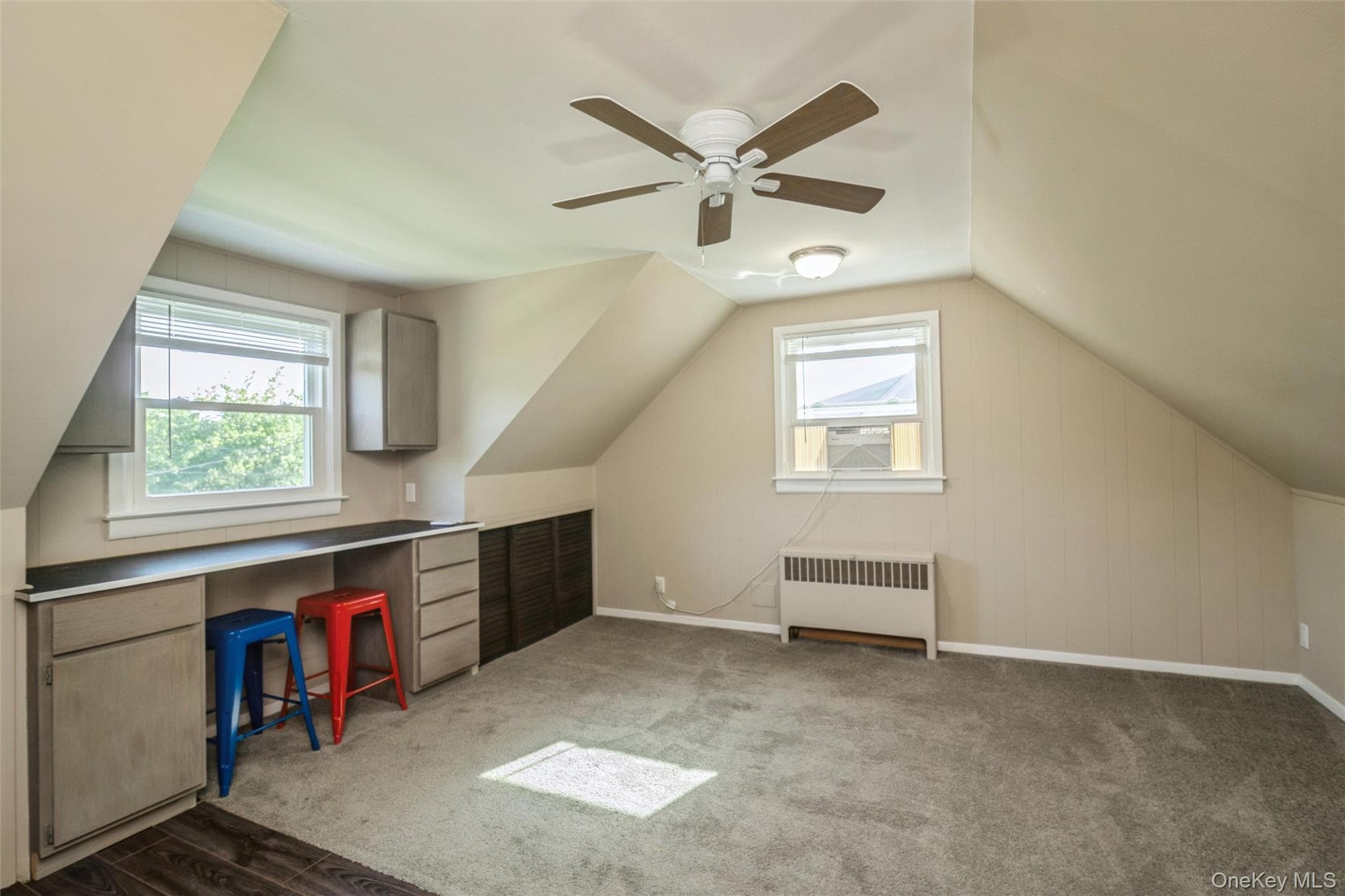 216 N Hawthorne Street thumbnail 23