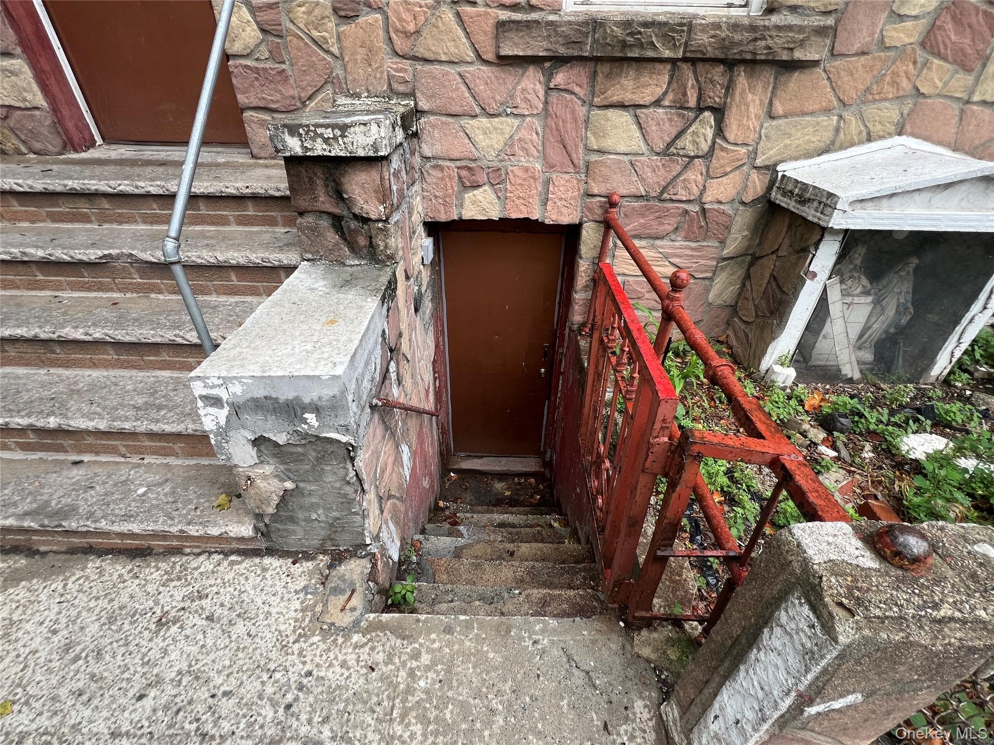 1314 Stratford Avenue thumbnail 3