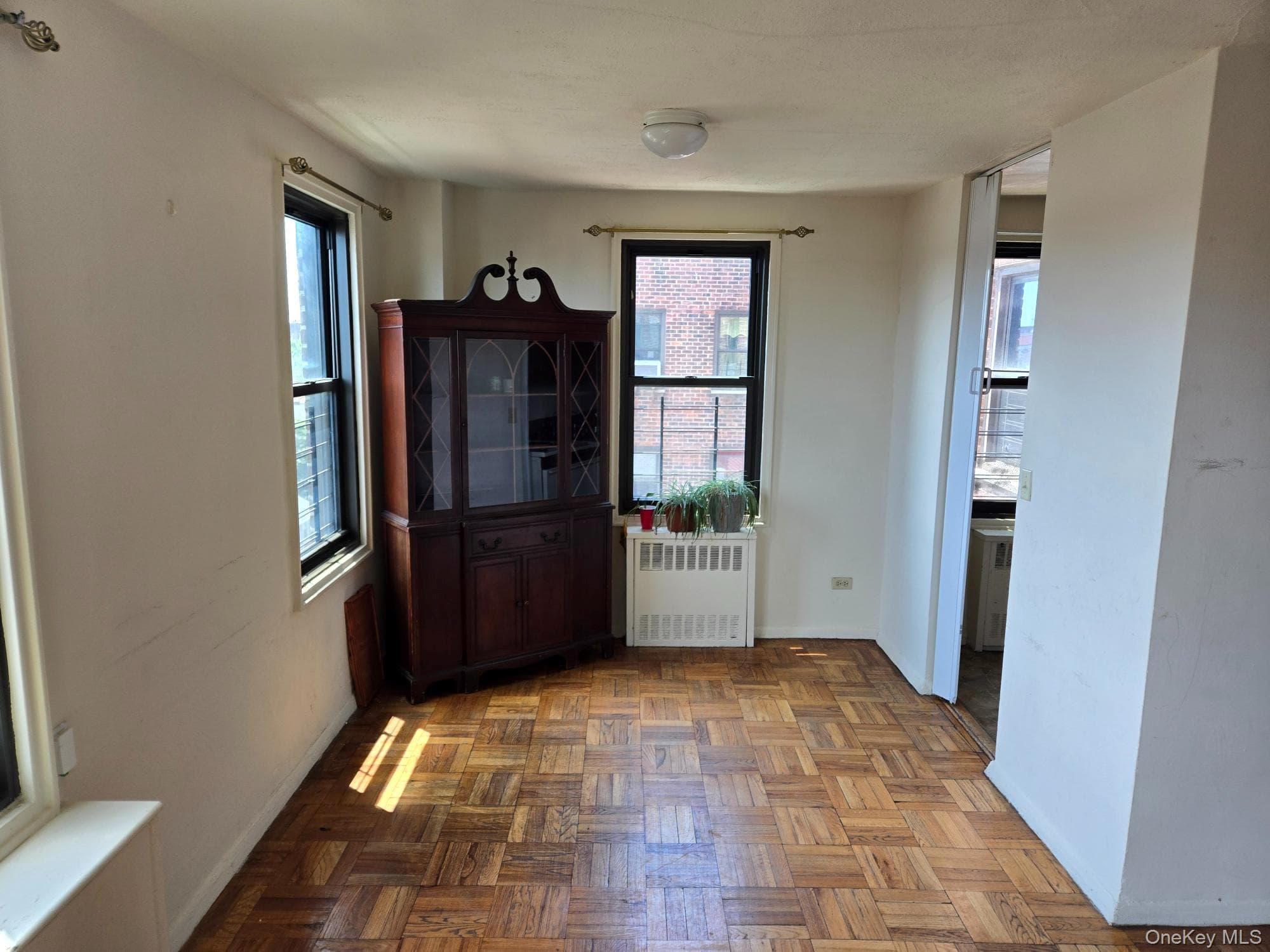 2835 Webb Avenue Unit: 8D thumbnail 6