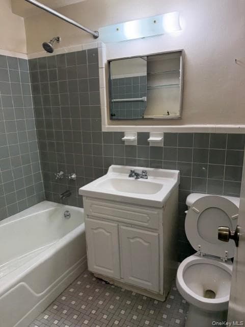 2835 Webb Avenue Unit: 8D thumbnail 7
